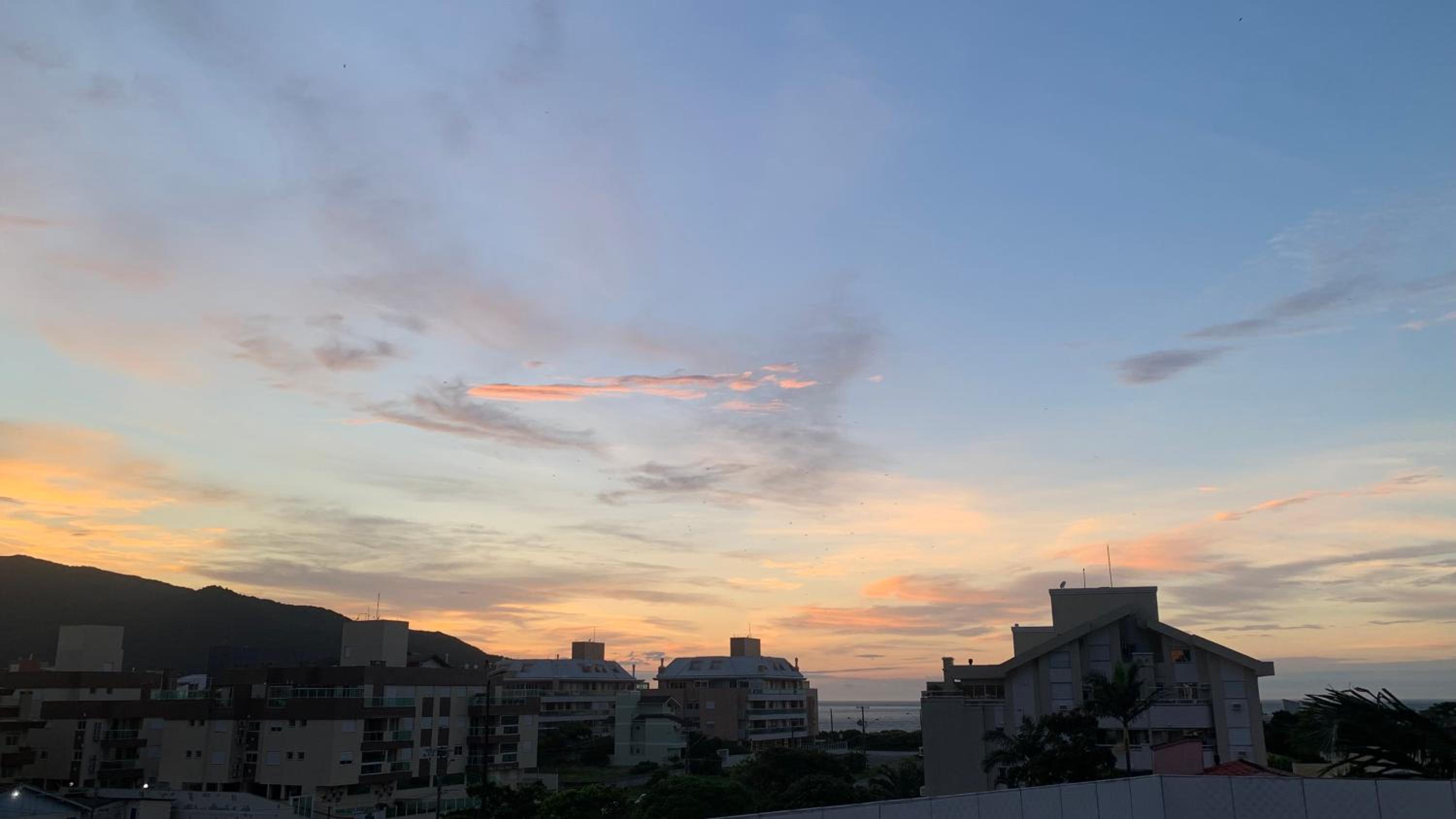Cobertura a 300m da praia dos Açores