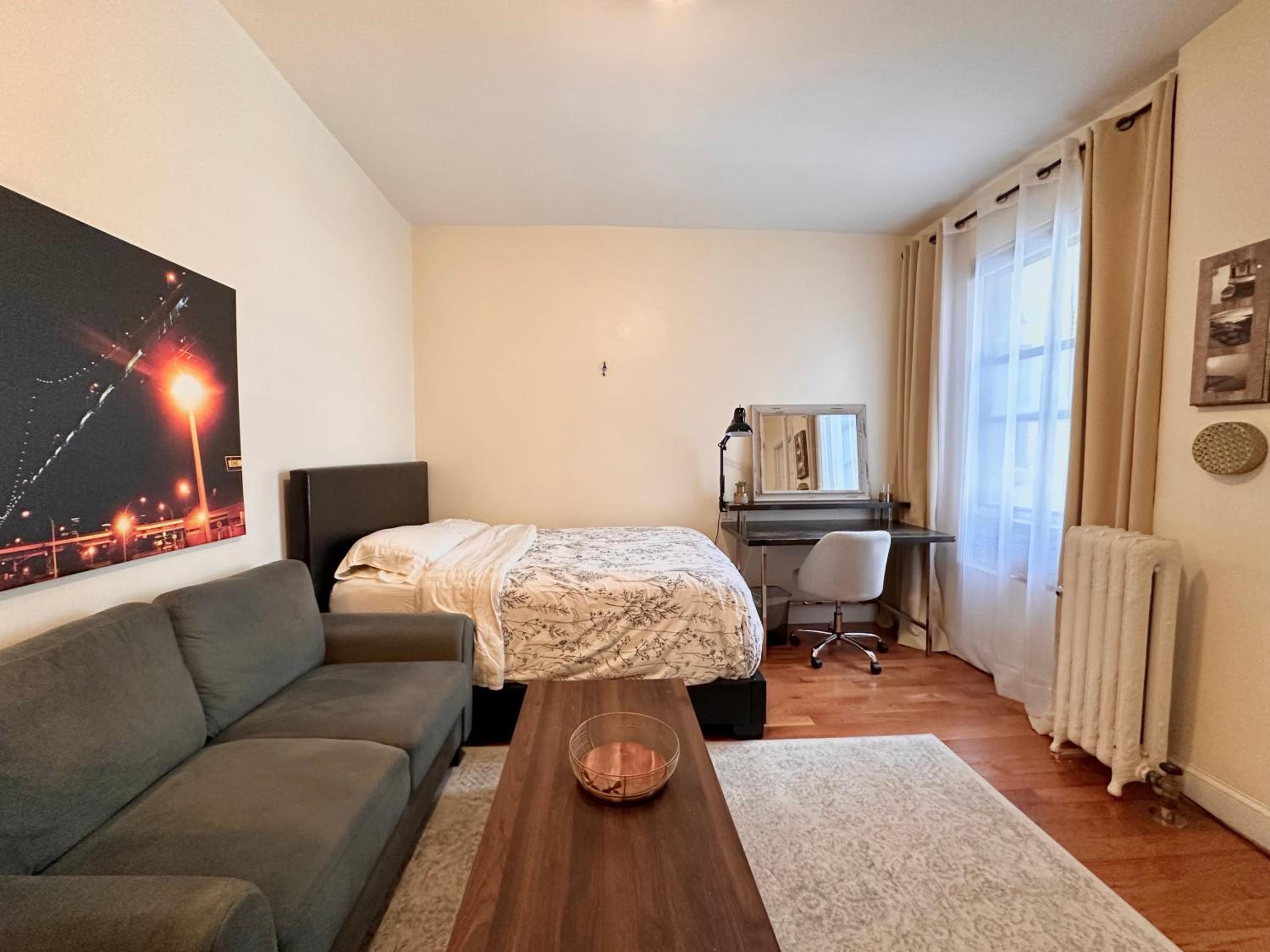 Urban Luxury Hudson River Suite