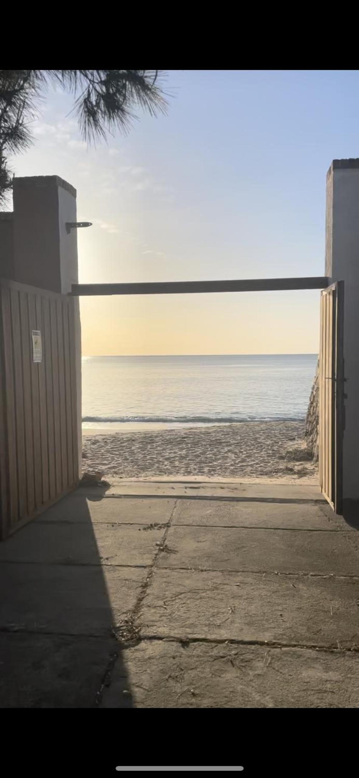 Capo Norax chambre de luxe avec jacuzzi à 250m de la mer