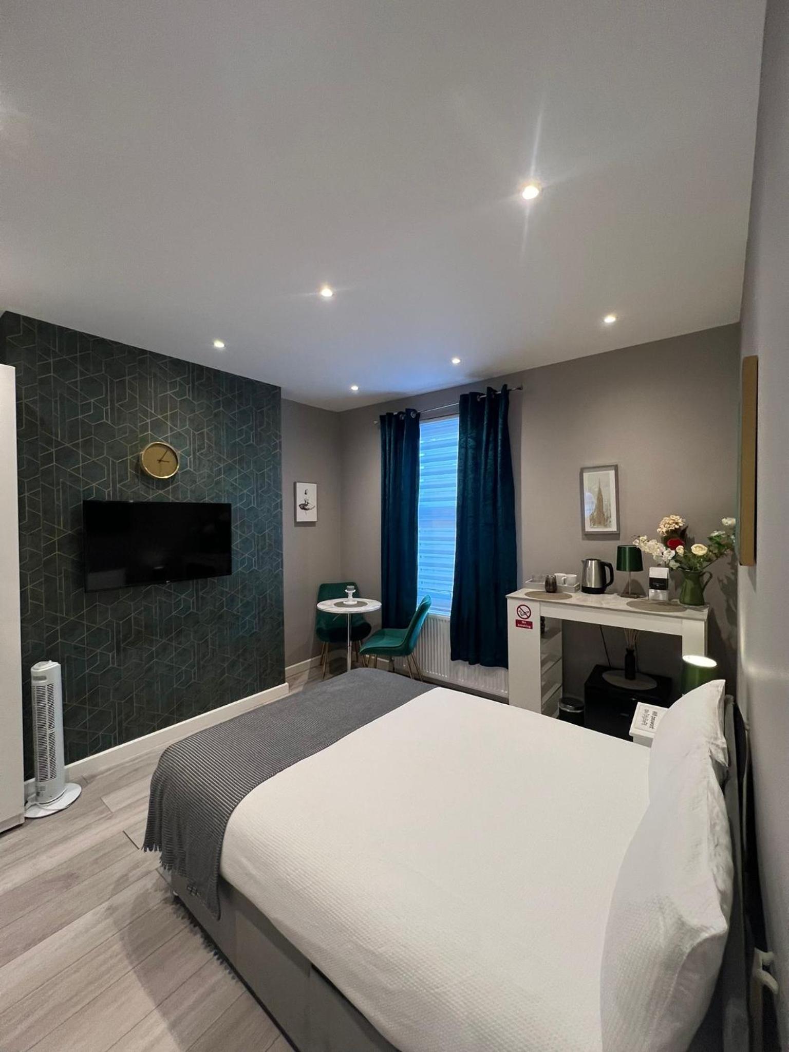 Double Room London