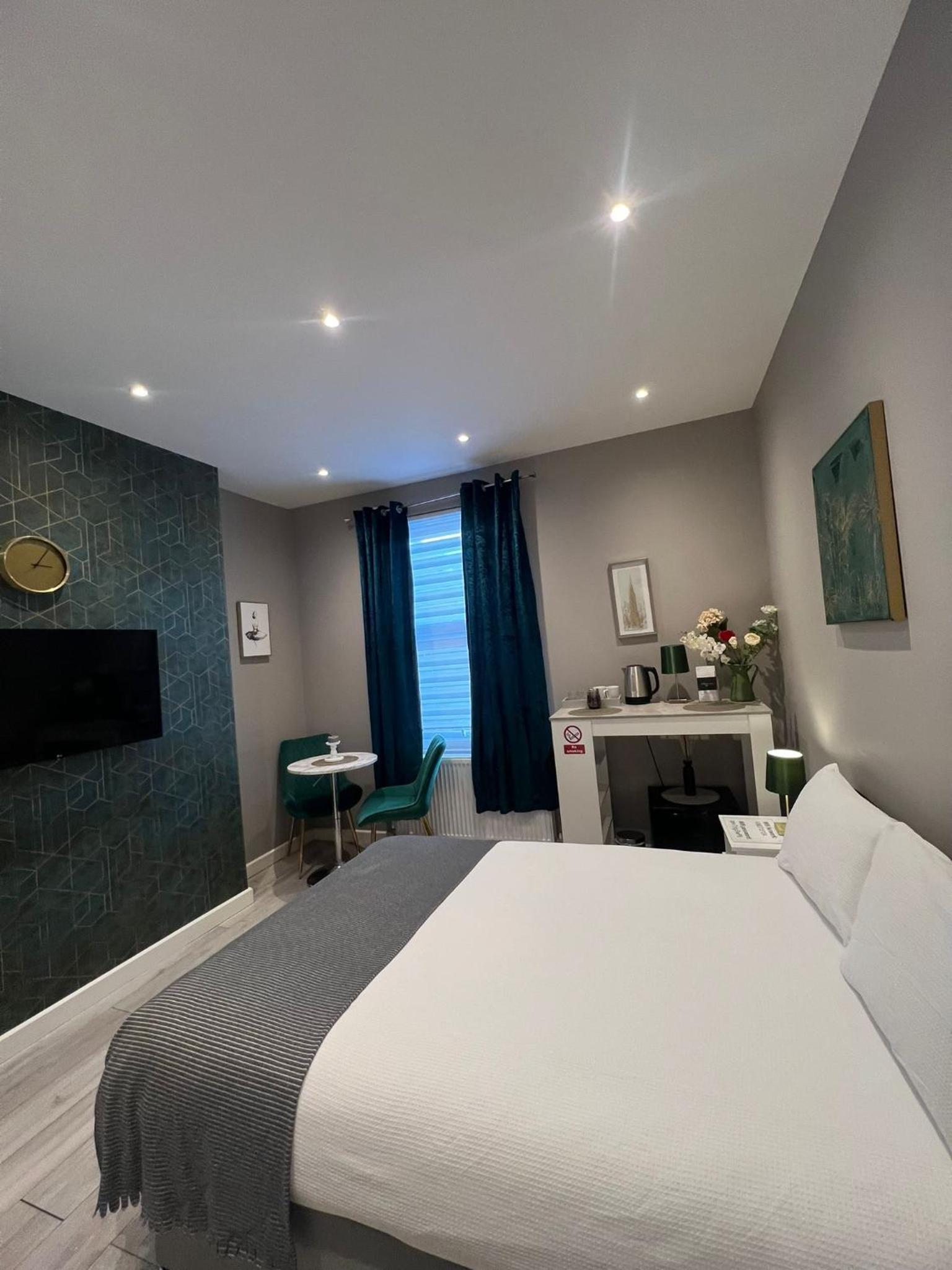 Double Room London