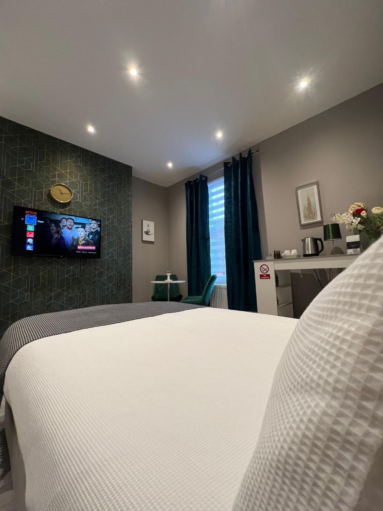 Double Room London