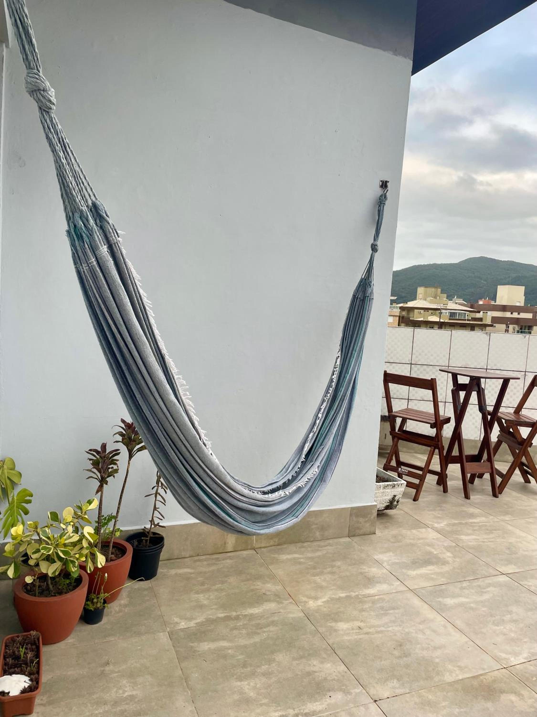 Cobertura a 300m da praia dos Açores