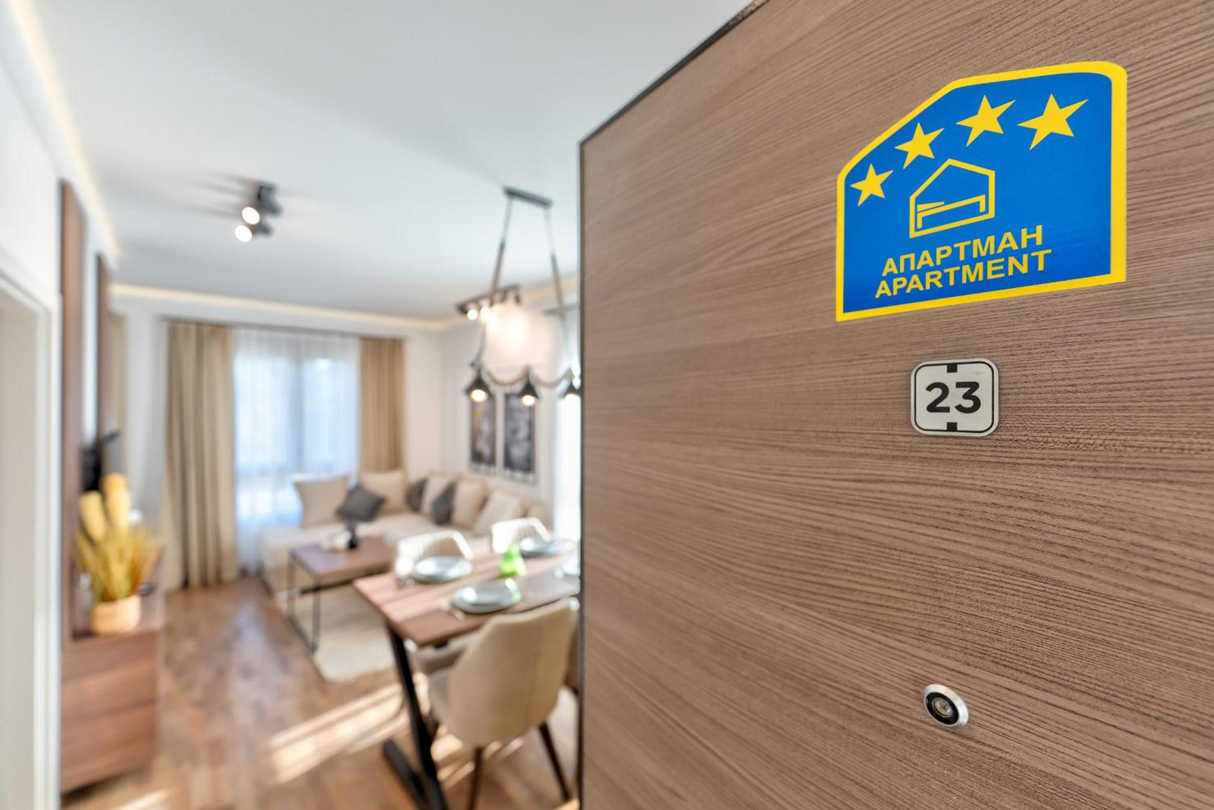 Lenika Apartments