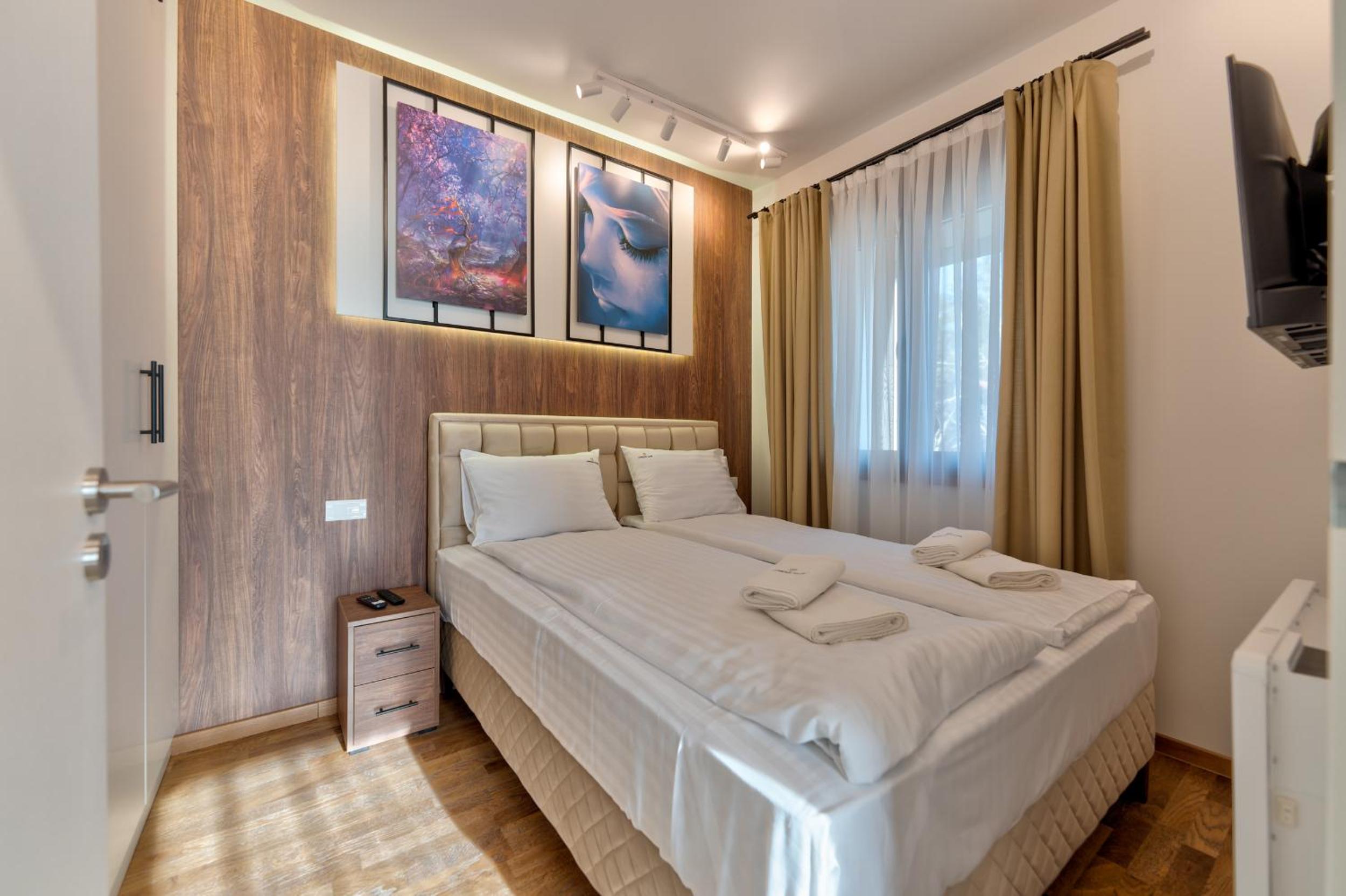 Lenika Apartments