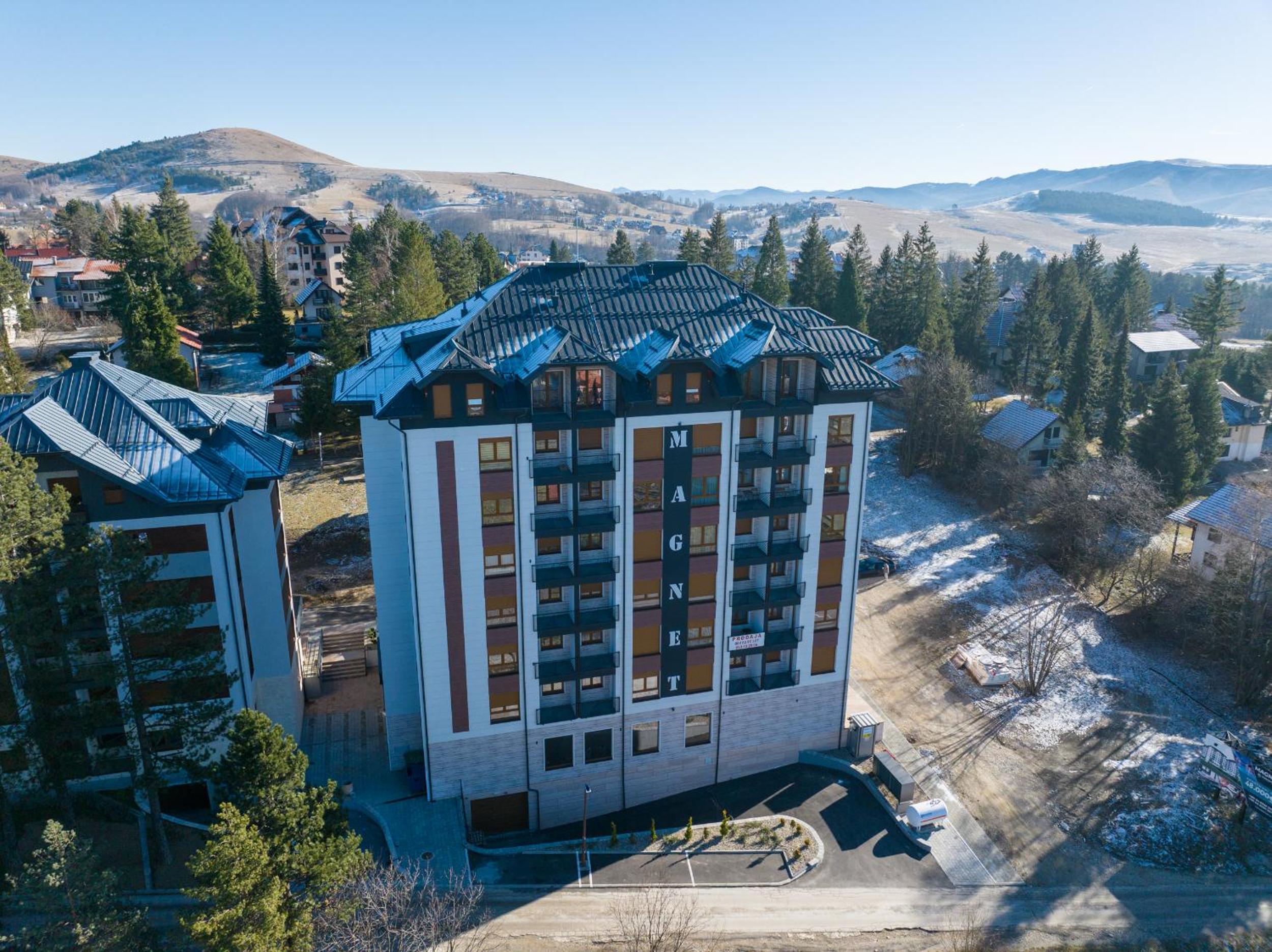Lenika Apartments