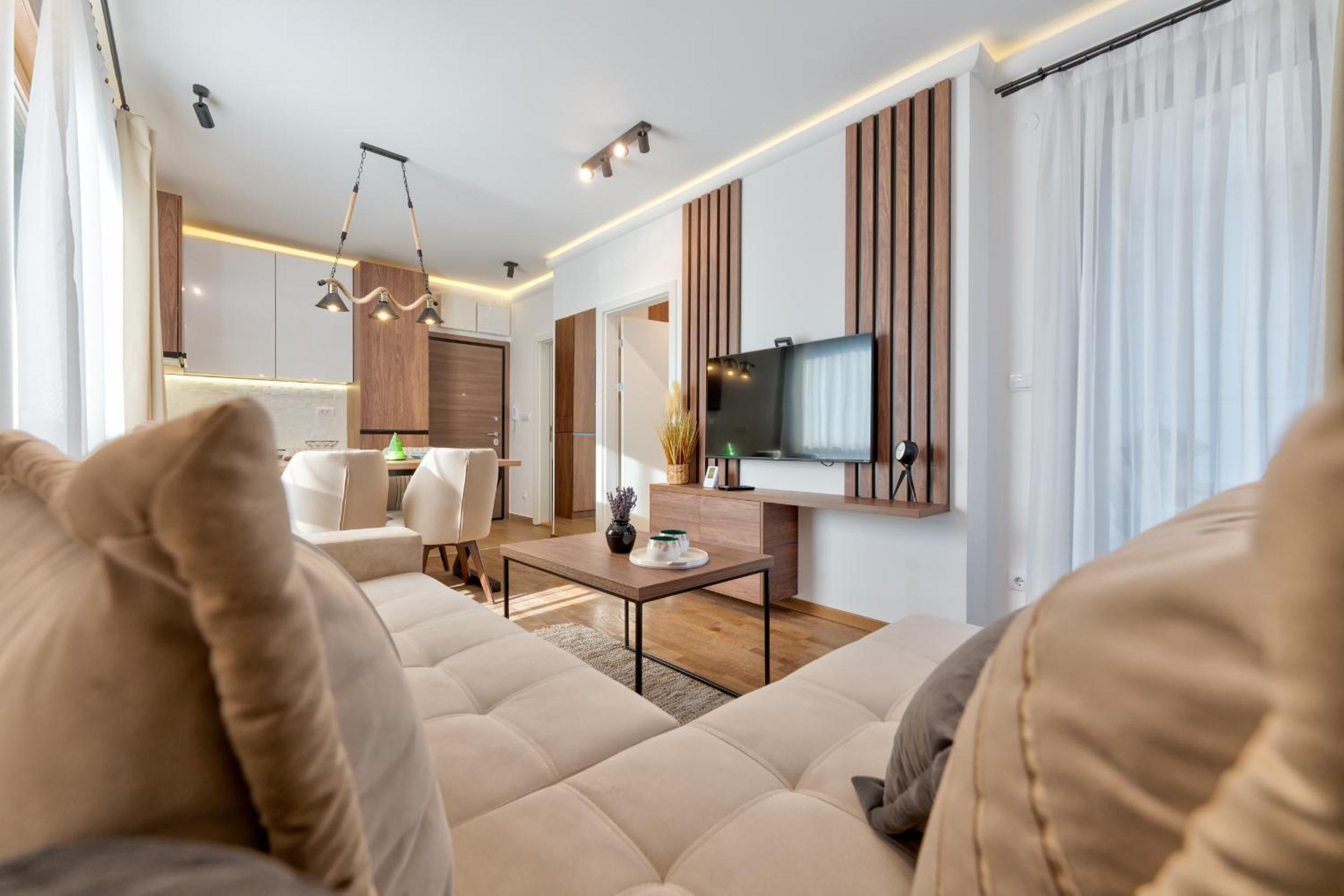 Lenika Apartments