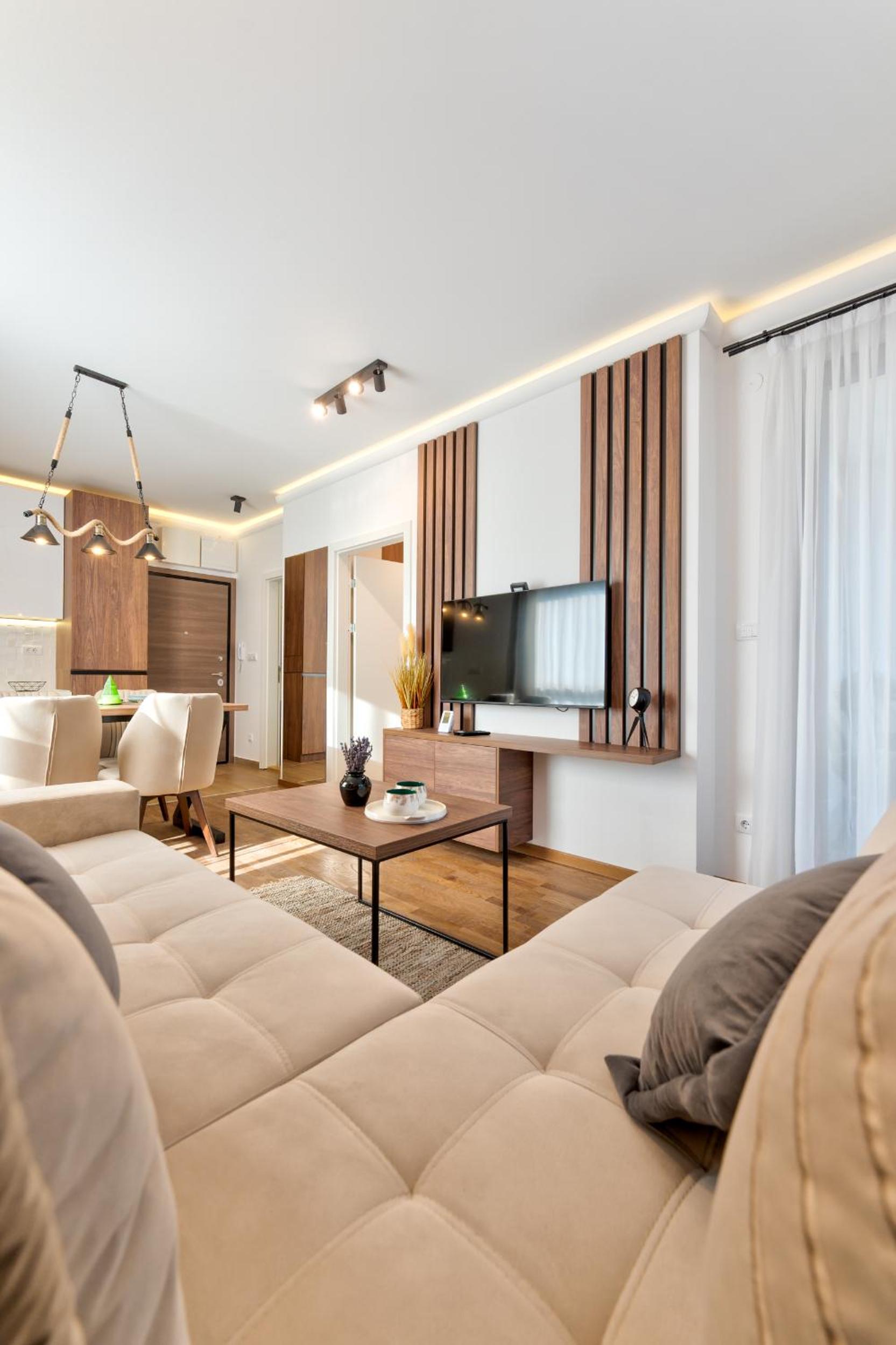 Lenika Apartments