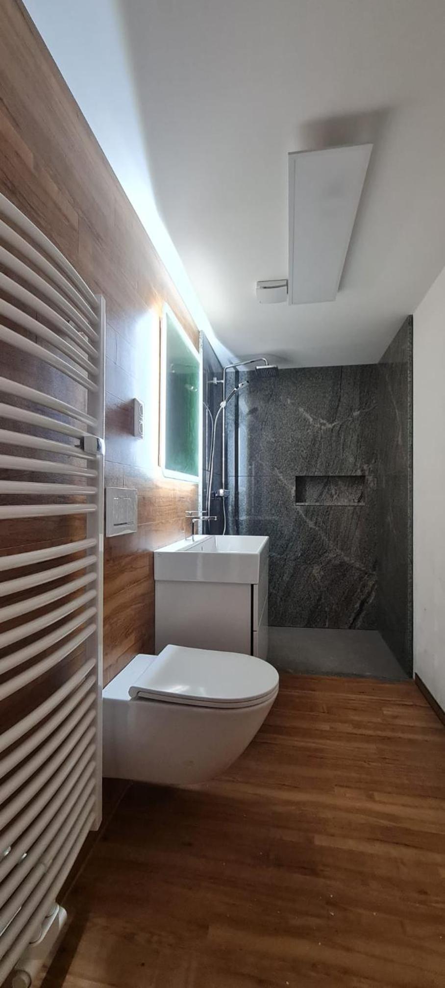 Gastehaus Hirschstein - Hochwertige Ferienwohnung in sehr ruhiger Lage direkt am Fluss Goltzsch - Property Image 3