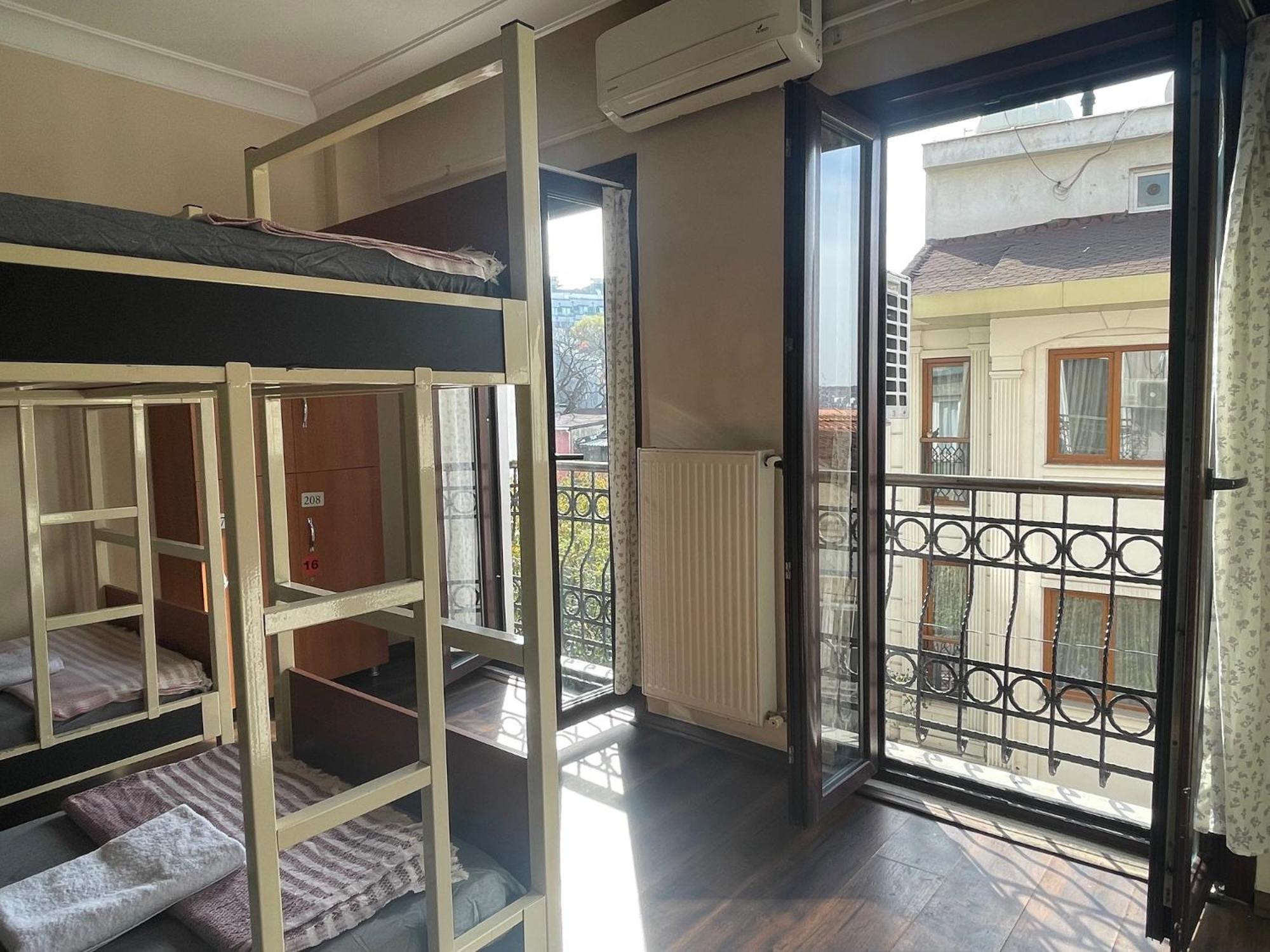 Taksim City ivy Hostel - Image 8