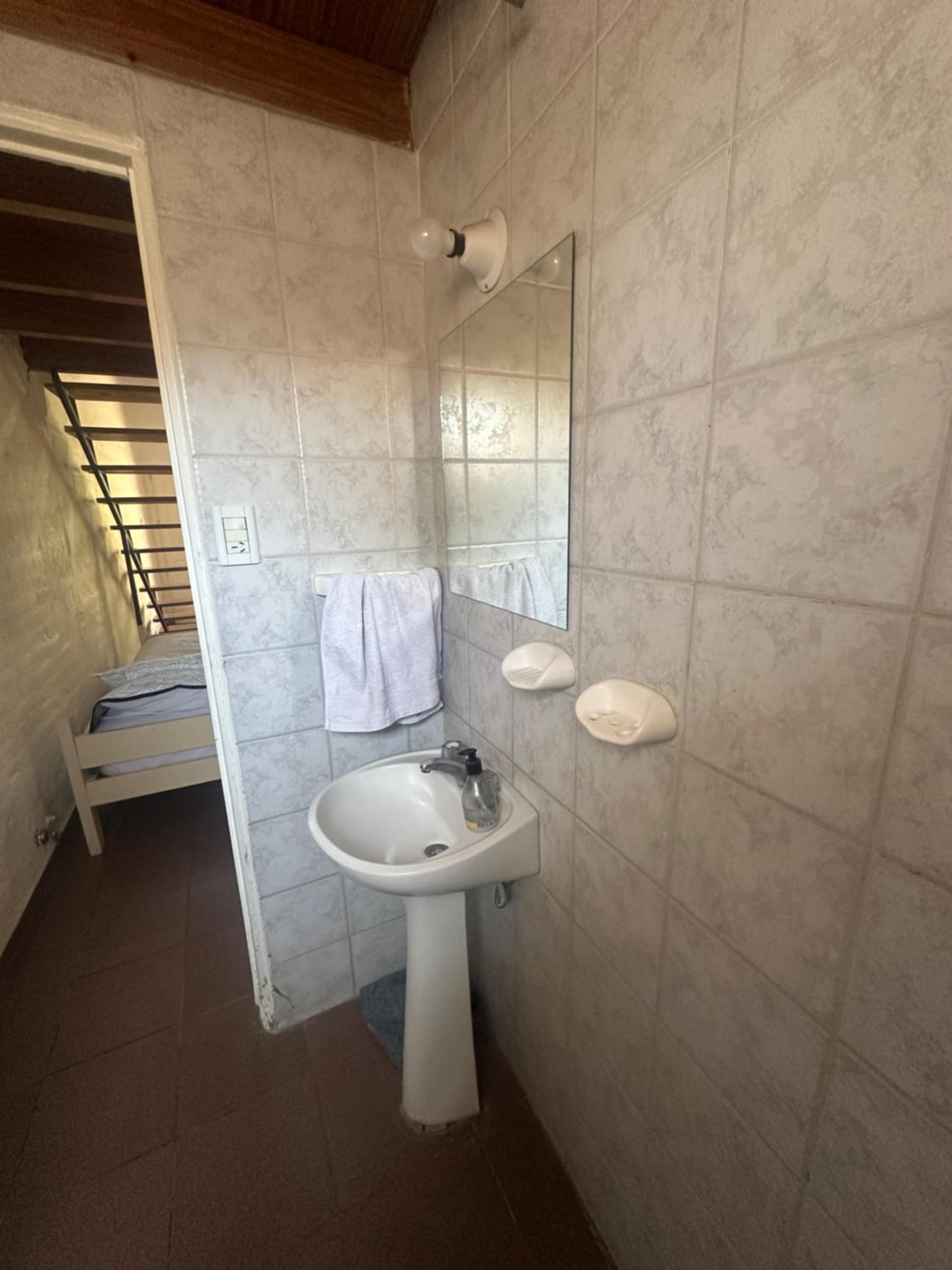 Departamento con servicio de cochera