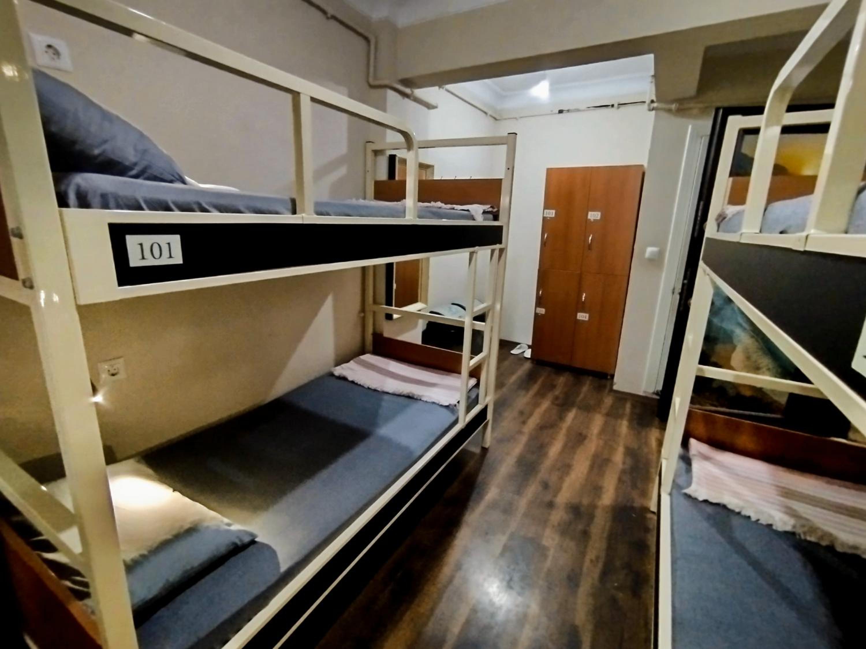 Taksim City ivy Hostel - Image 14