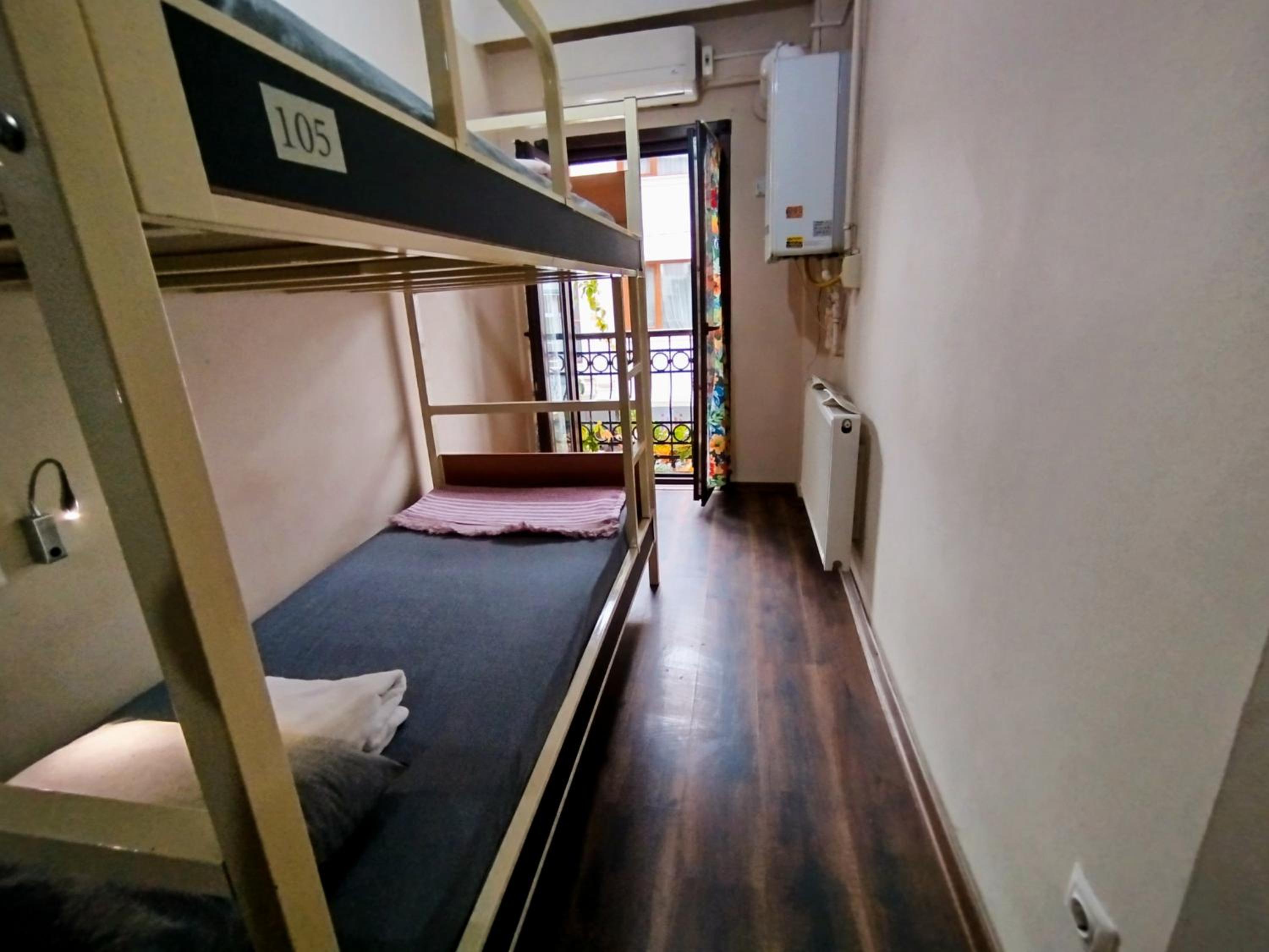 Taksim City ivy Hostel - Image 12