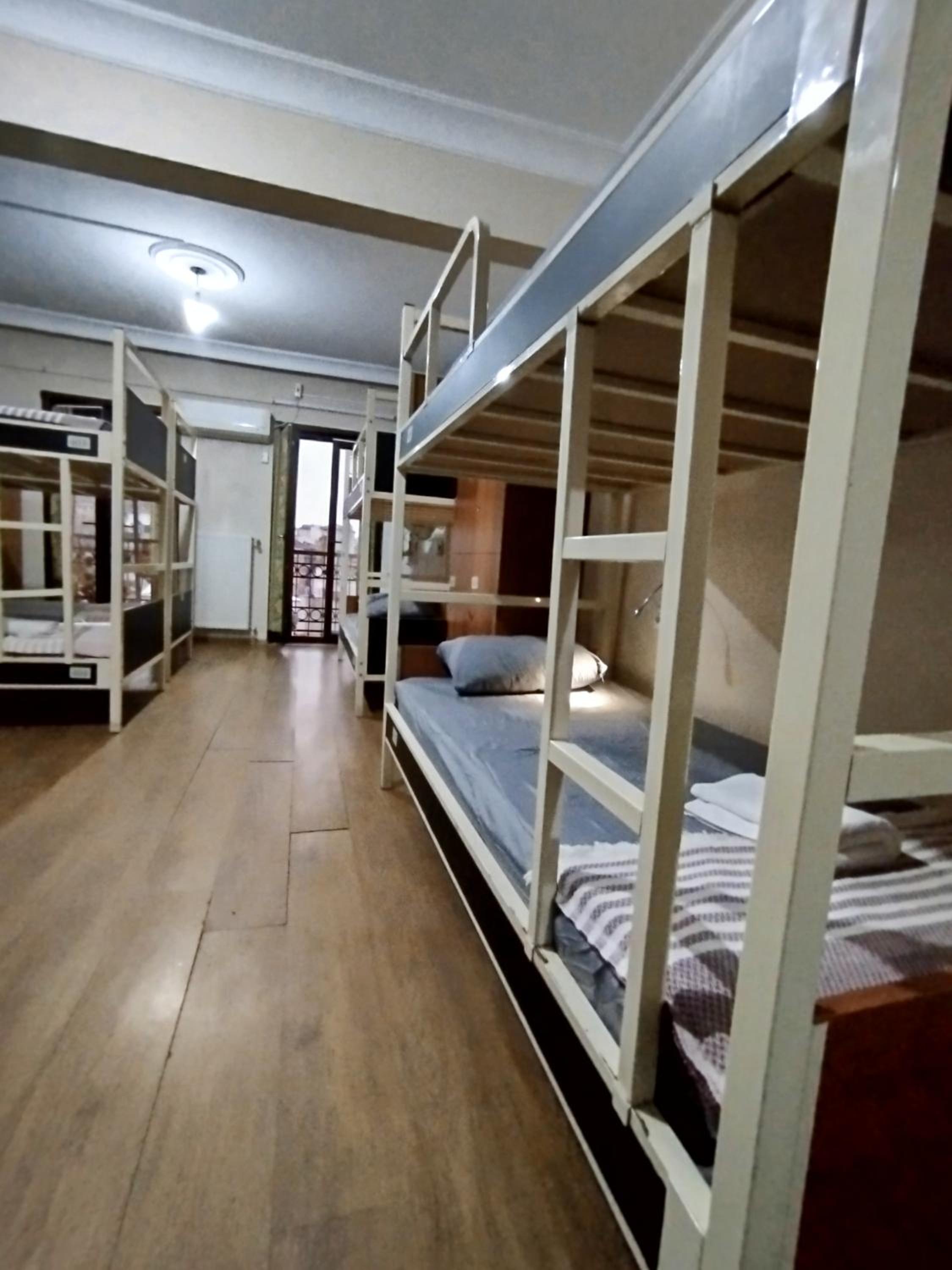 Taksim City ivy Hostel - Image 22