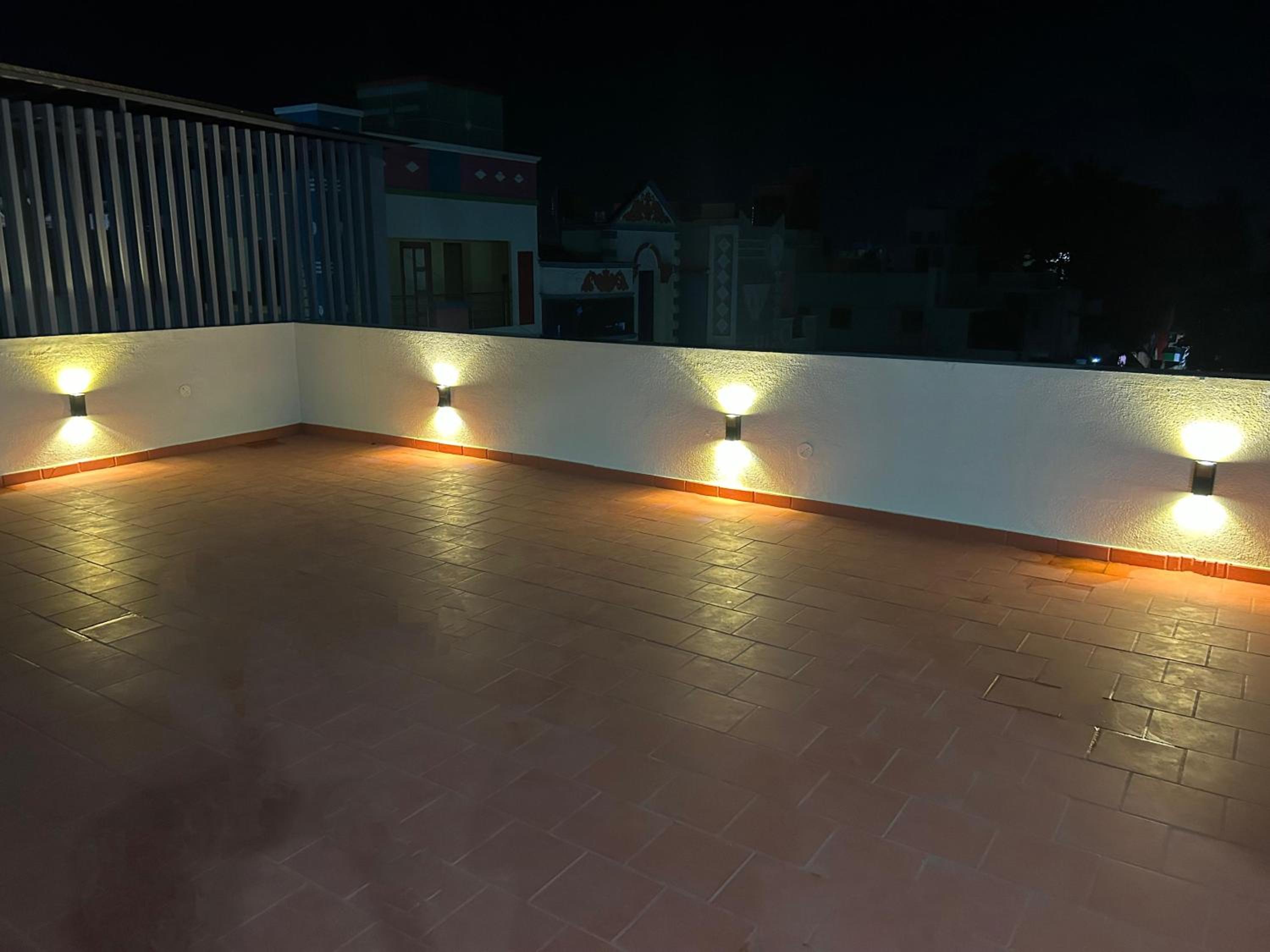 Home stay with peace view 5