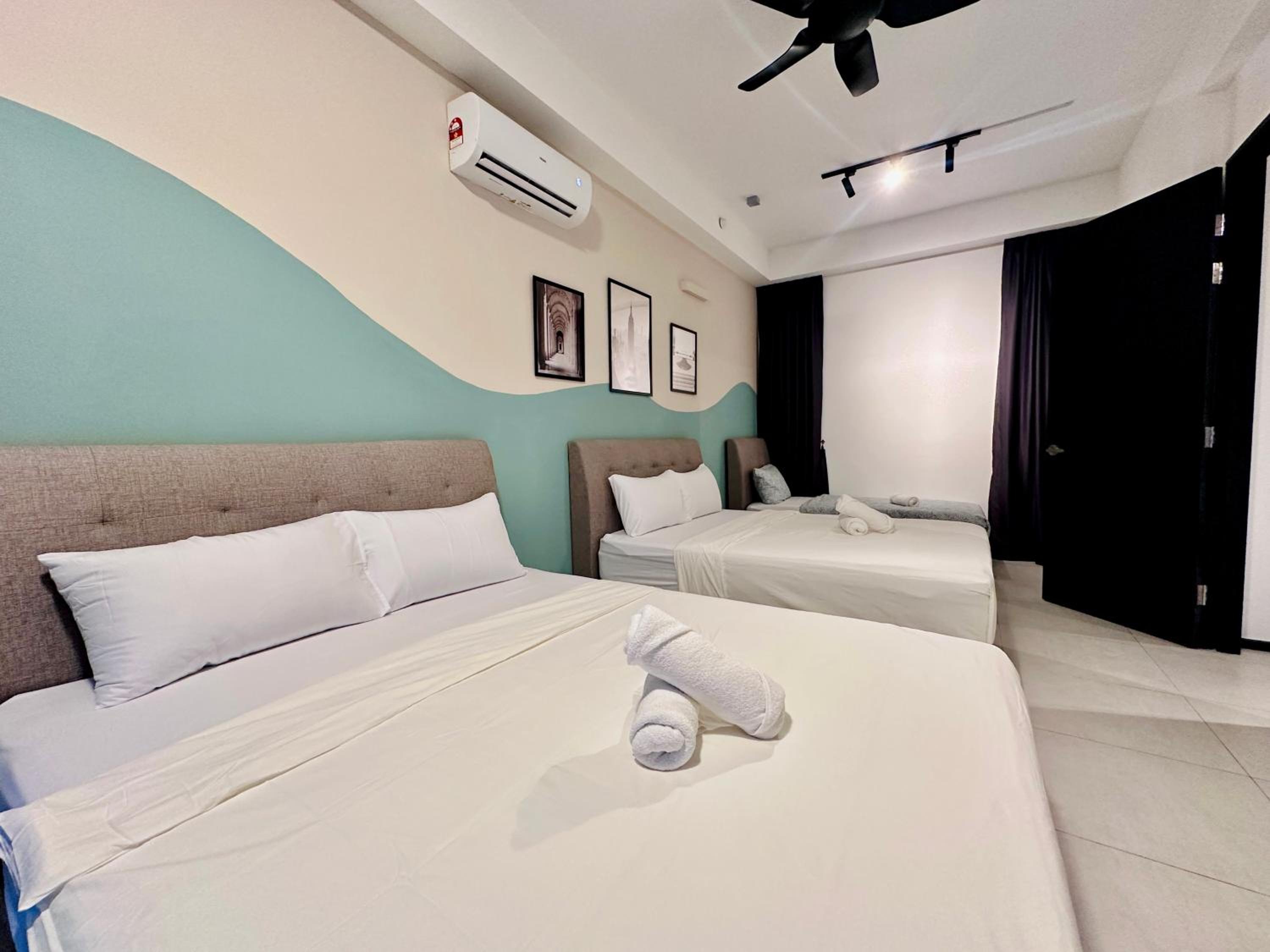 2 bed room 5 queen bed luxury sea view apartment photo 6