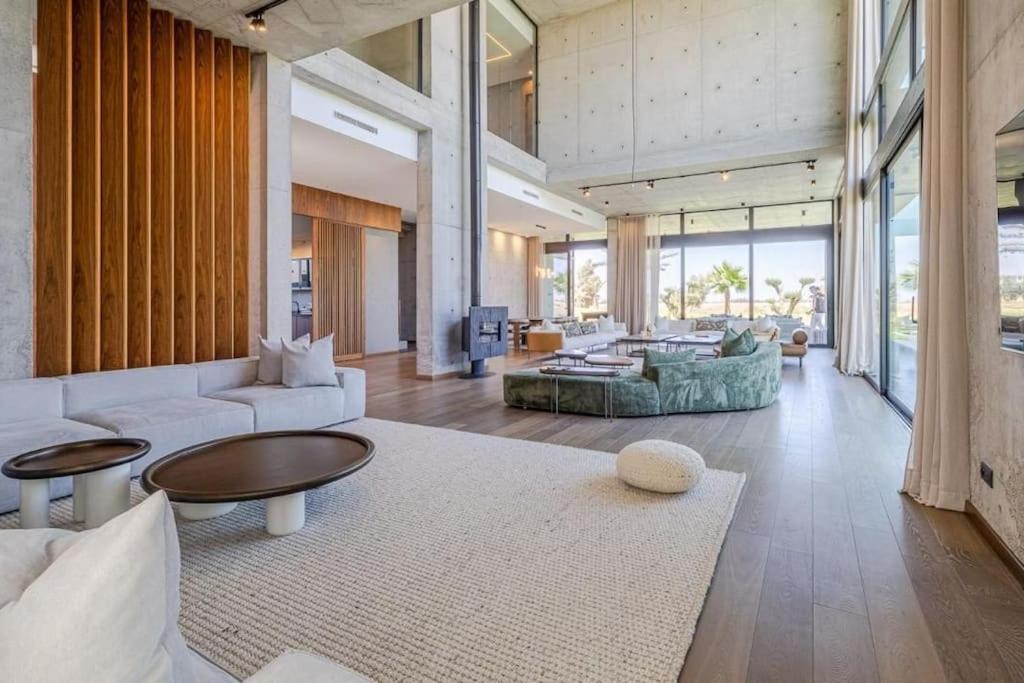Villa avec vue imprenable sur le Golf Amelkis