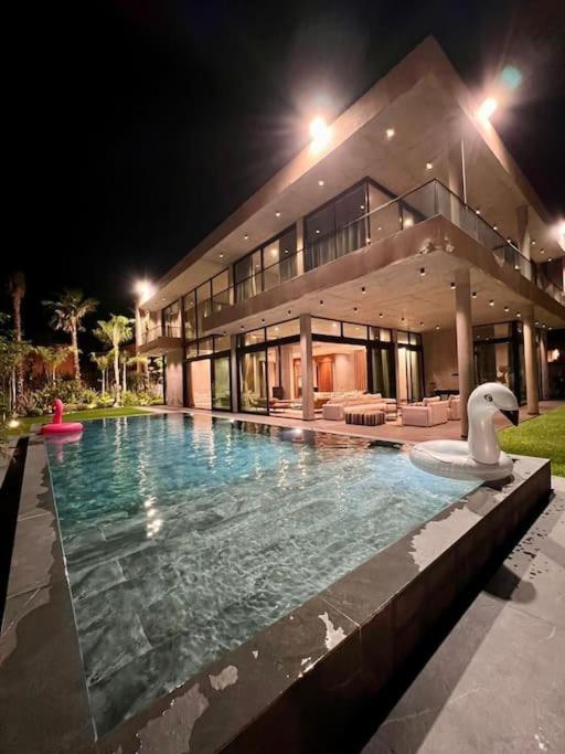 Villa avec vue imprenable sur le Golf Amelkis