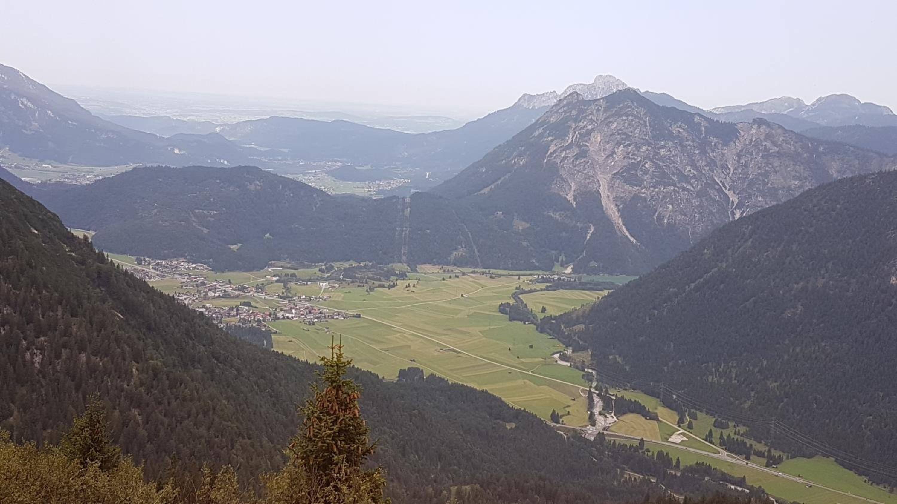 Gästezimmer 1 Heiterwanger-Blick