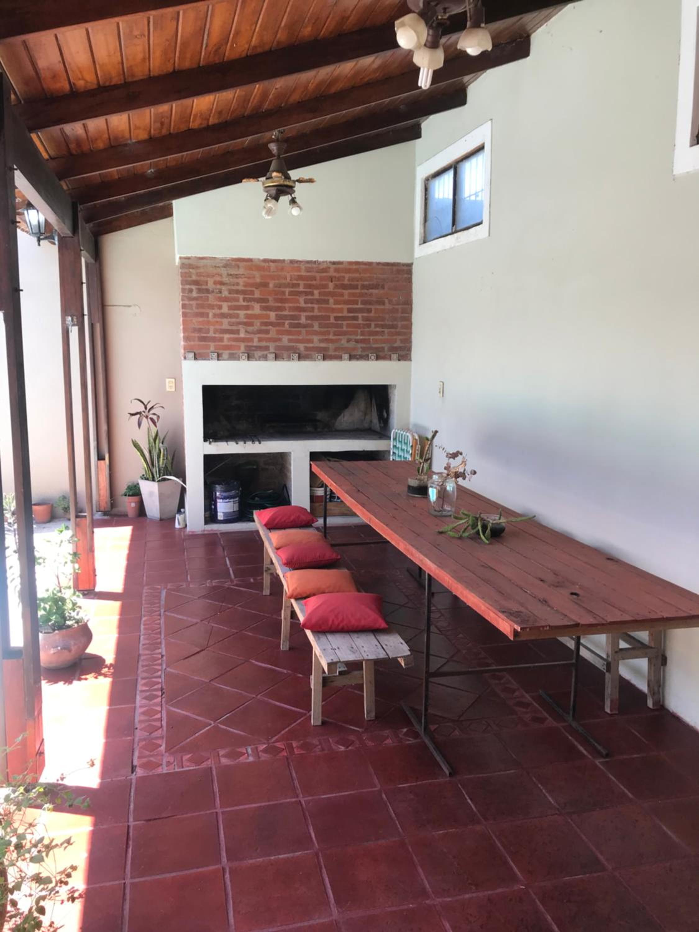 Hermosa casa, completa y con caràcter premium