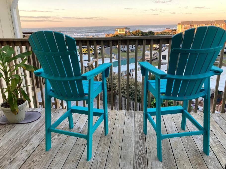 Jimmy's Beach Condo view 3