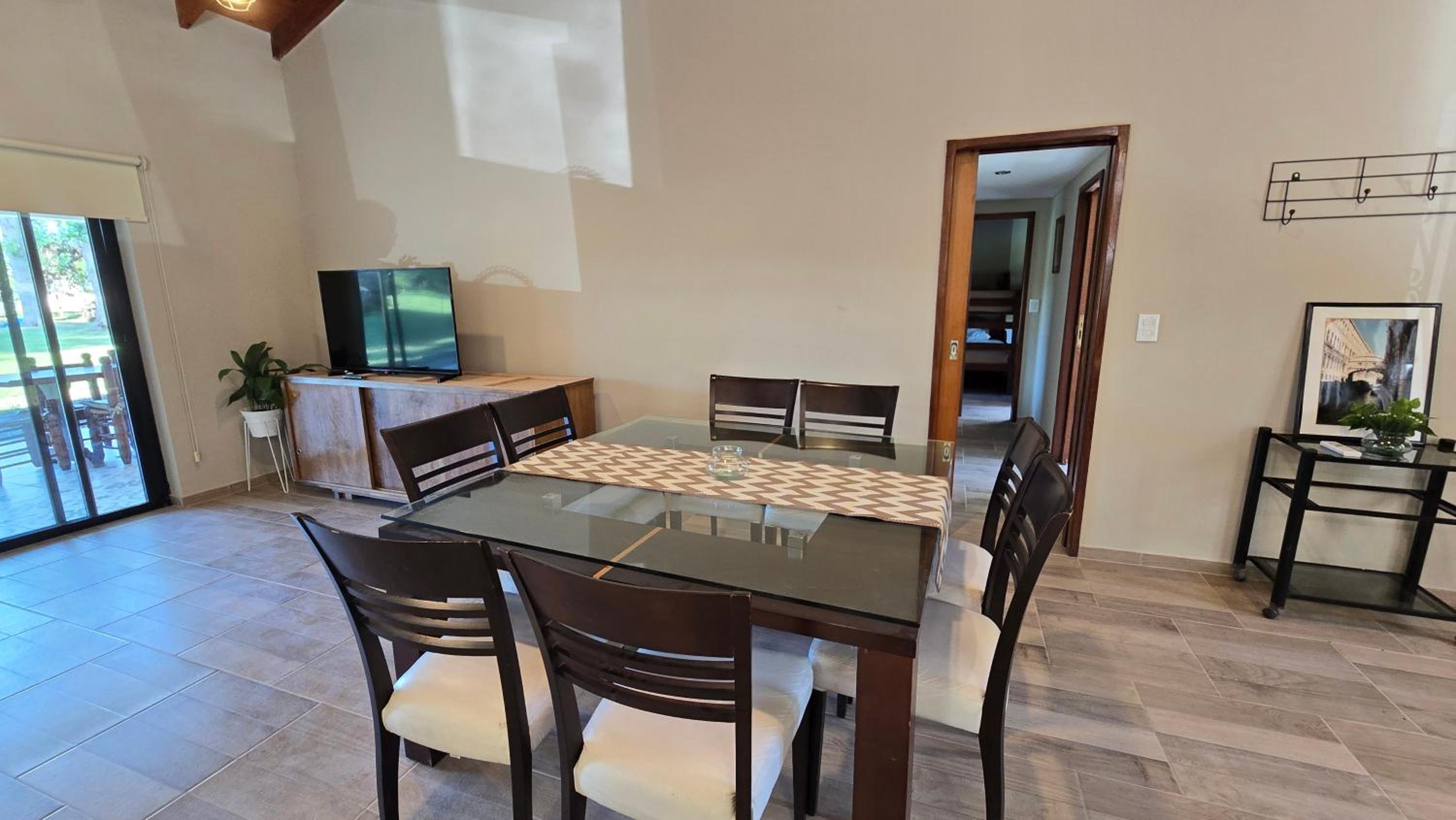 Refugio Natural, Casa de Campo para 10 en Barrio Privado