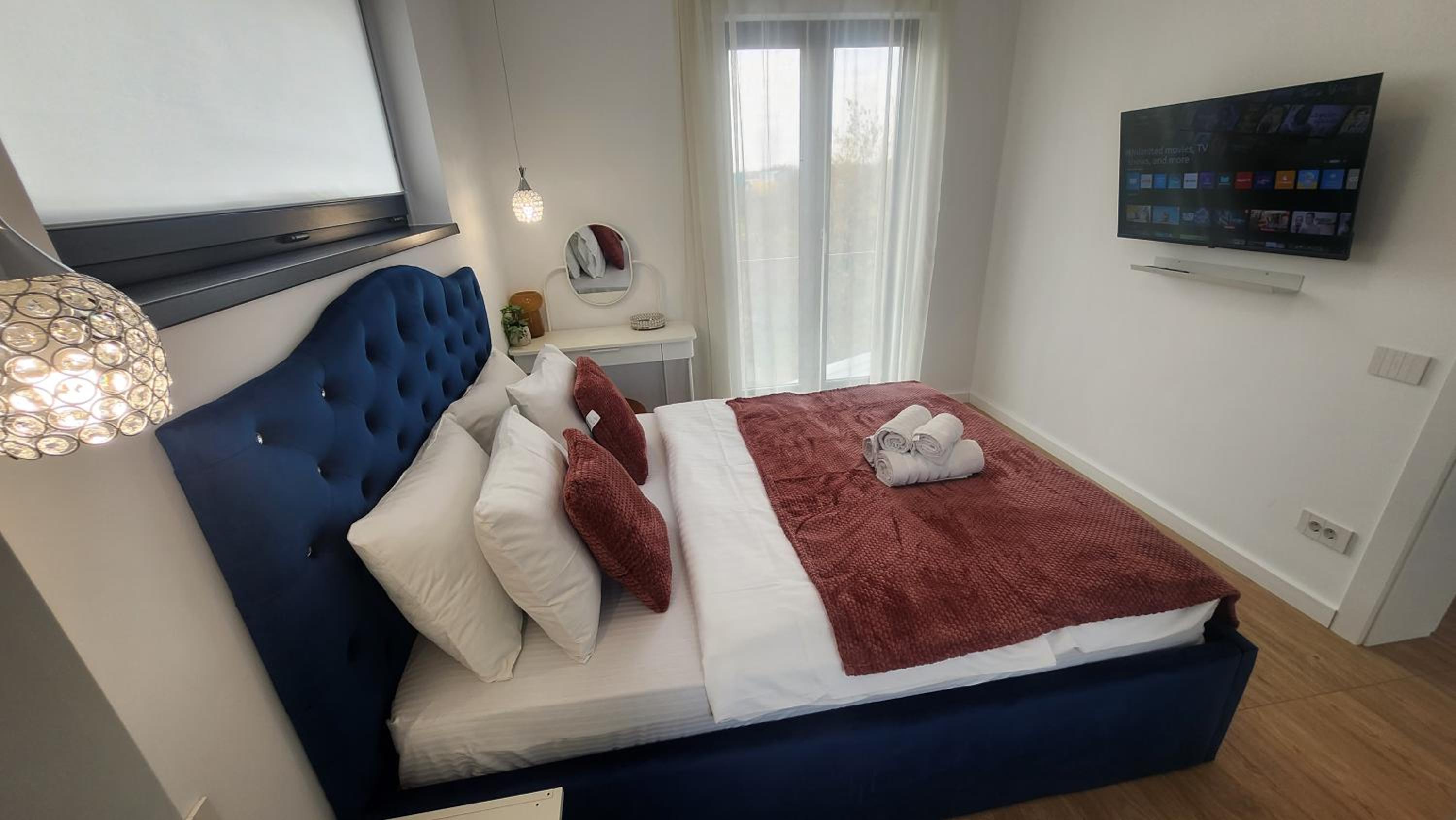Photo 33