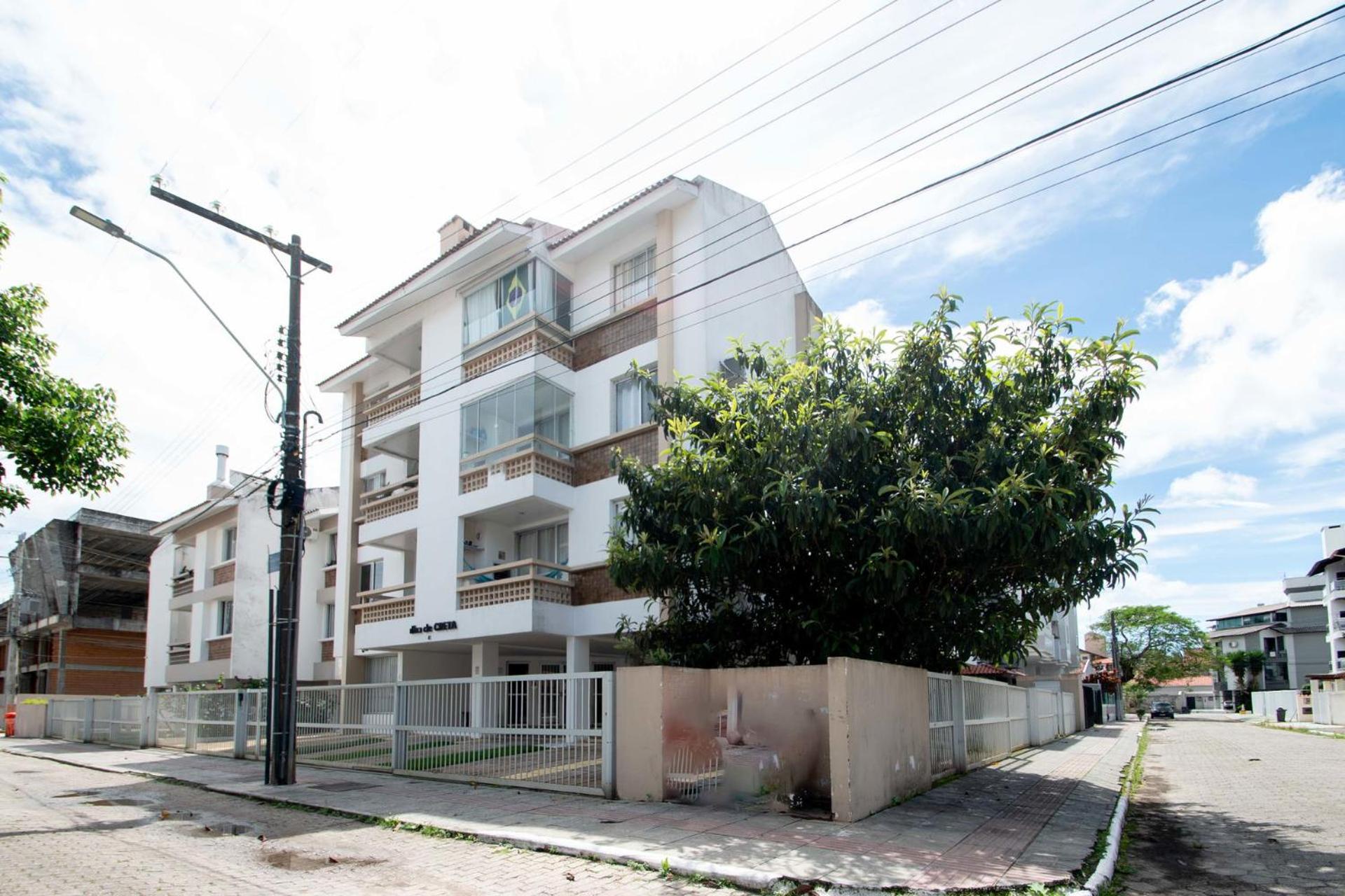 Apto Completo com Churrasqueira 200m do Mar RP2848