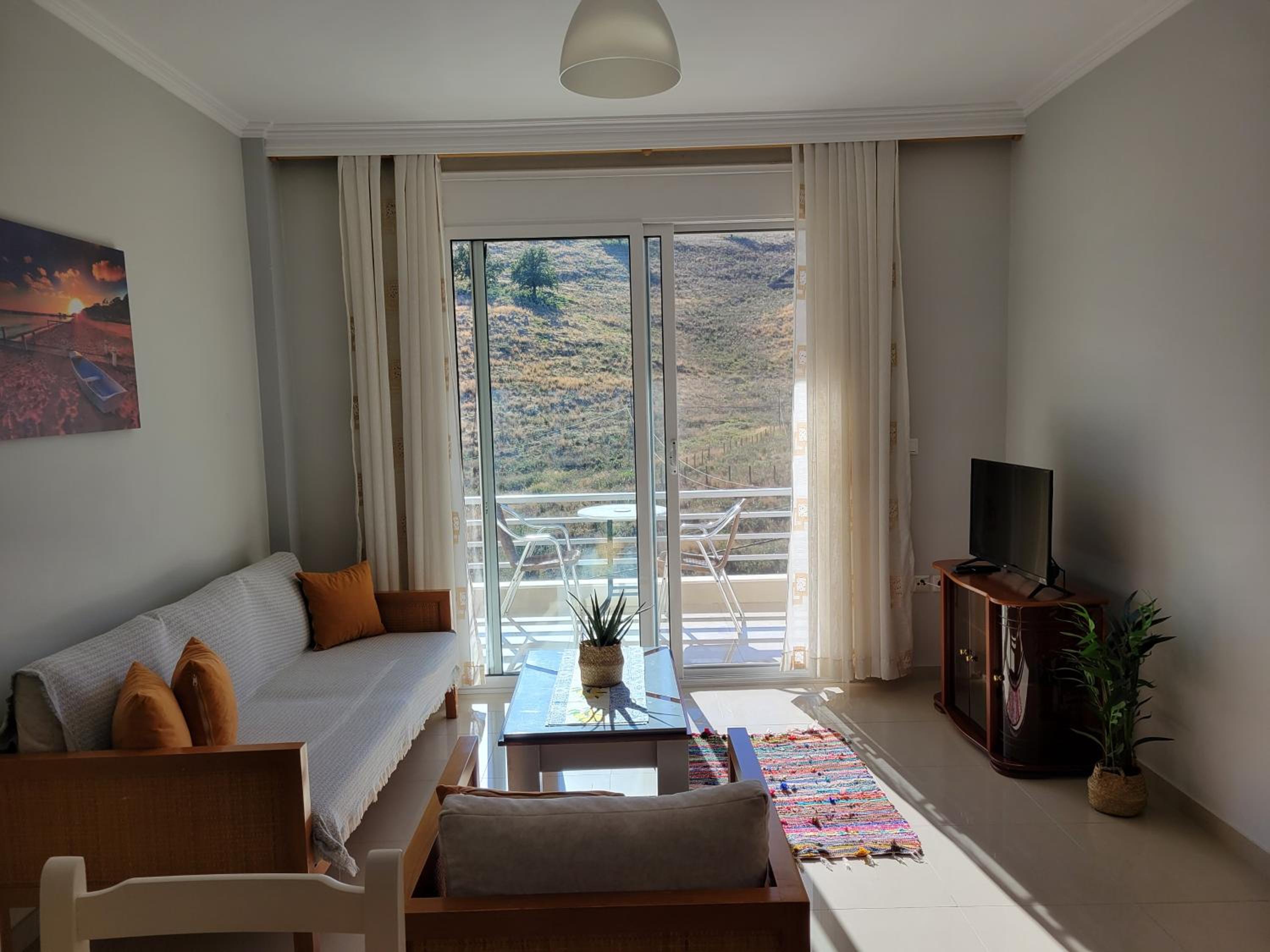 Llamani Apartments