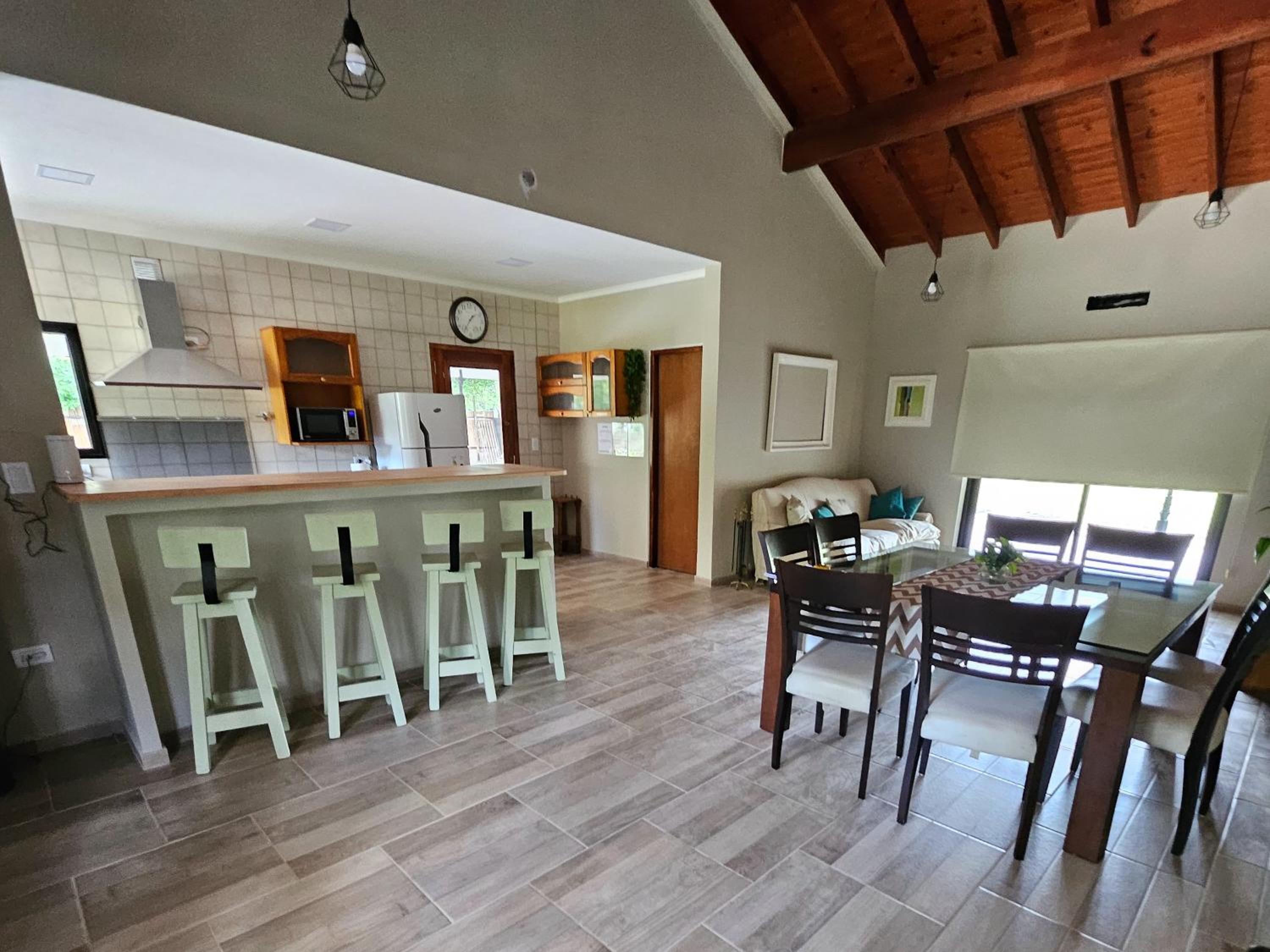 Refugio Natural, Casa de Campo para 10 en Barrio Privado