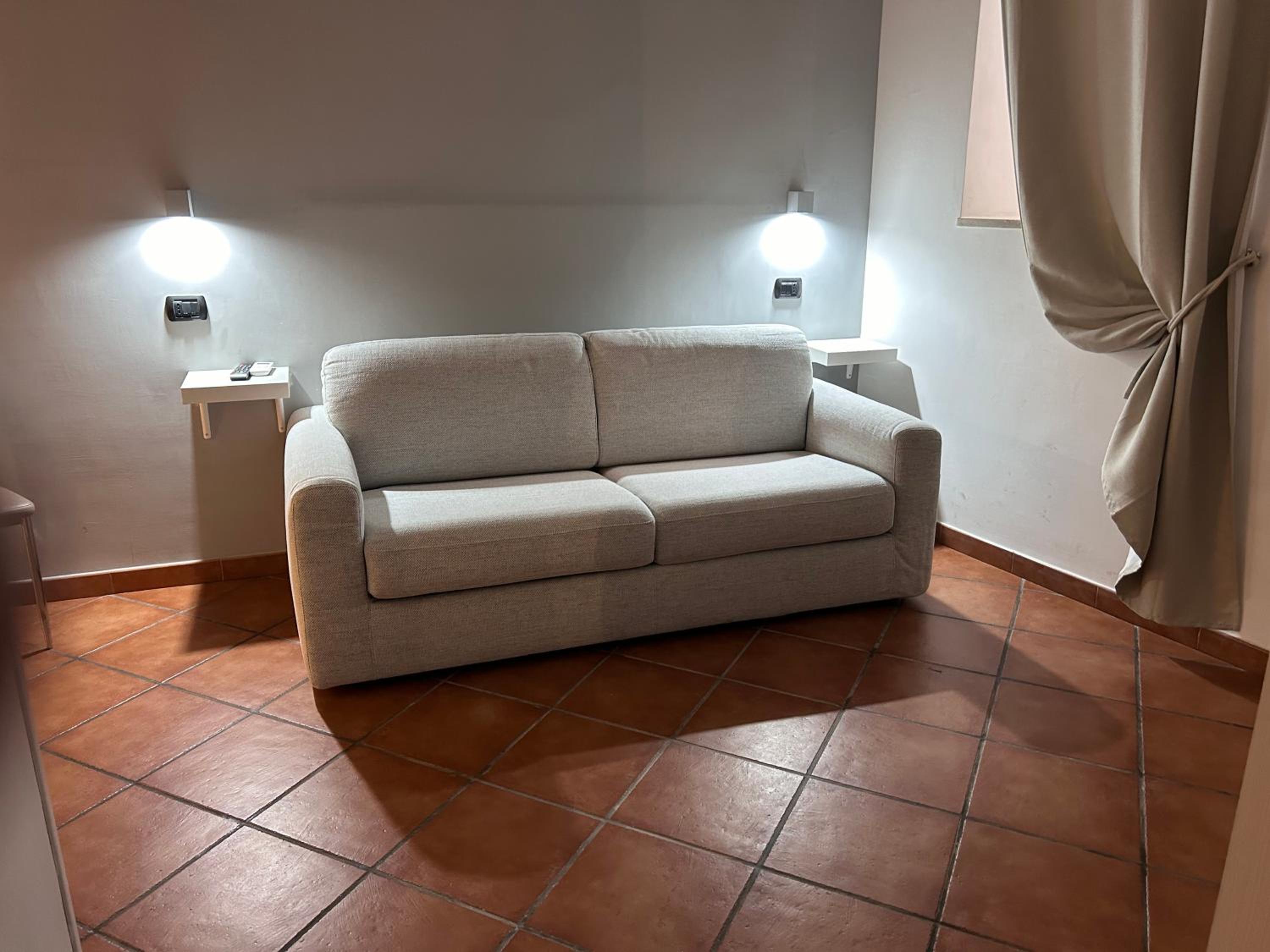 Base Napoli Plebiscito