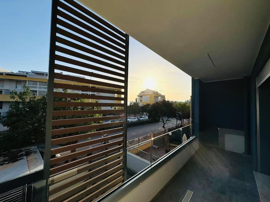 Blue Orchid Apartment, IUN S8460