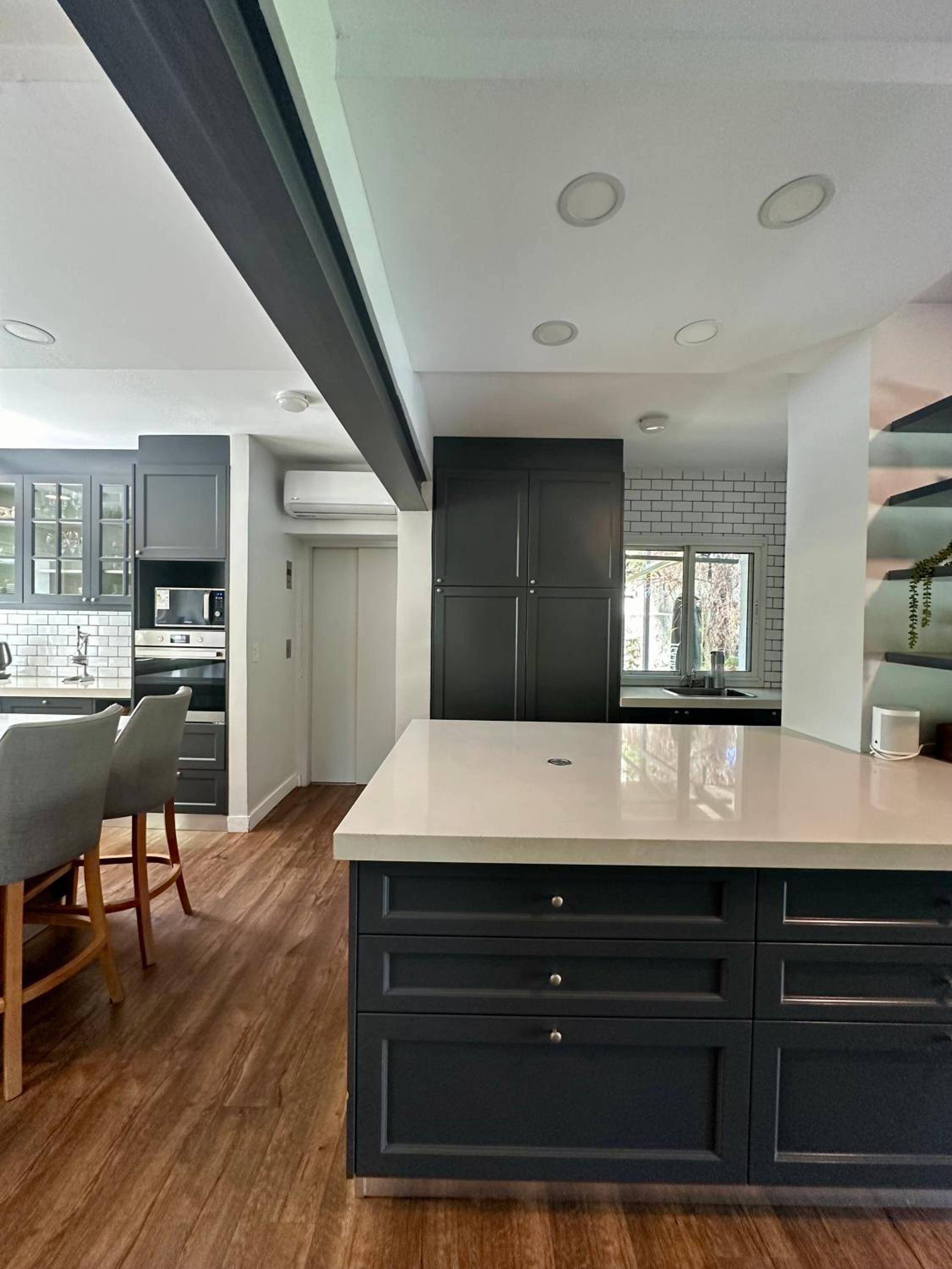 Exclusiva casa con cava privada, piscina y ascensor