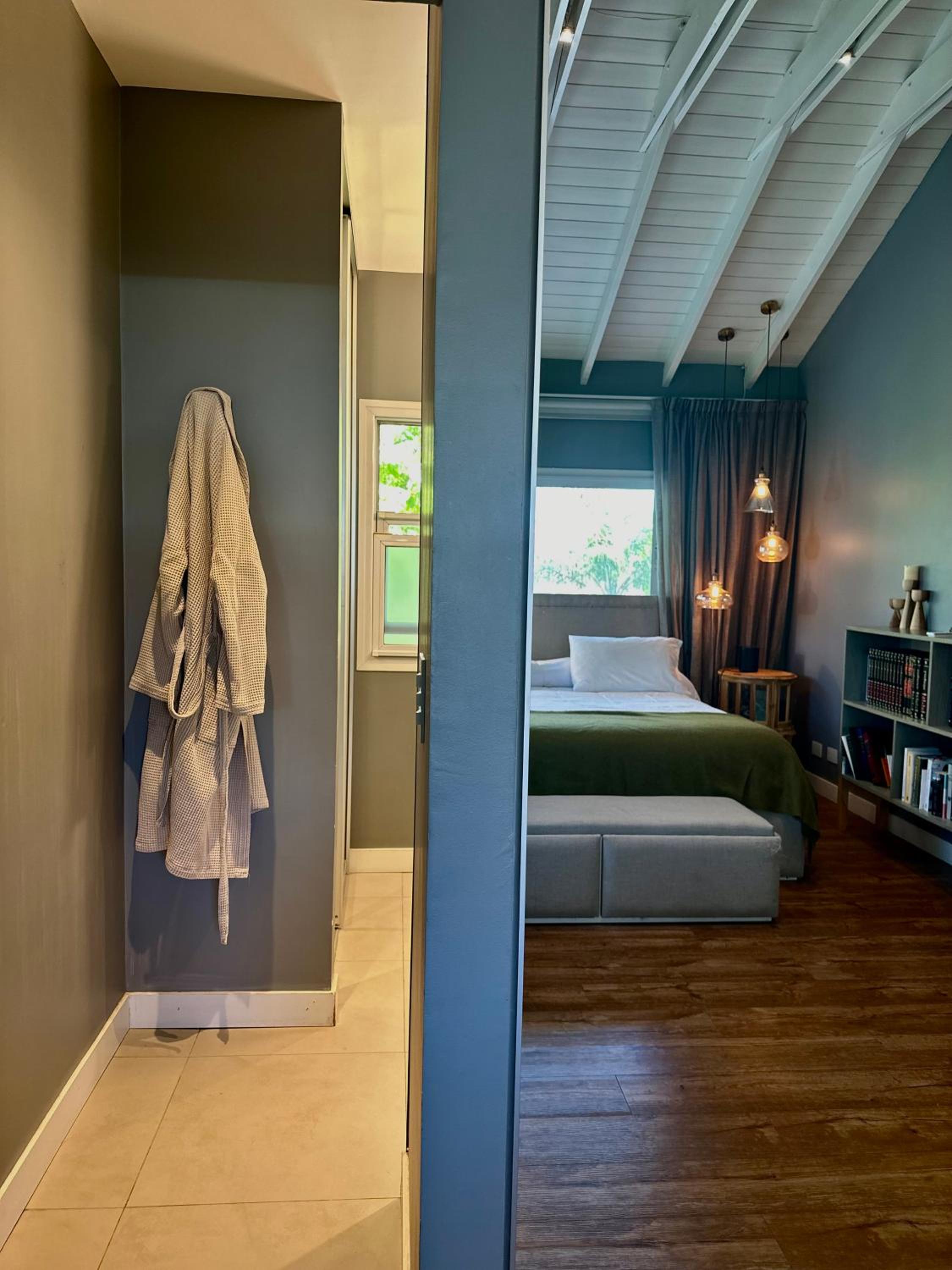 Exclusiva casa con cava privada, piscina y ascensor