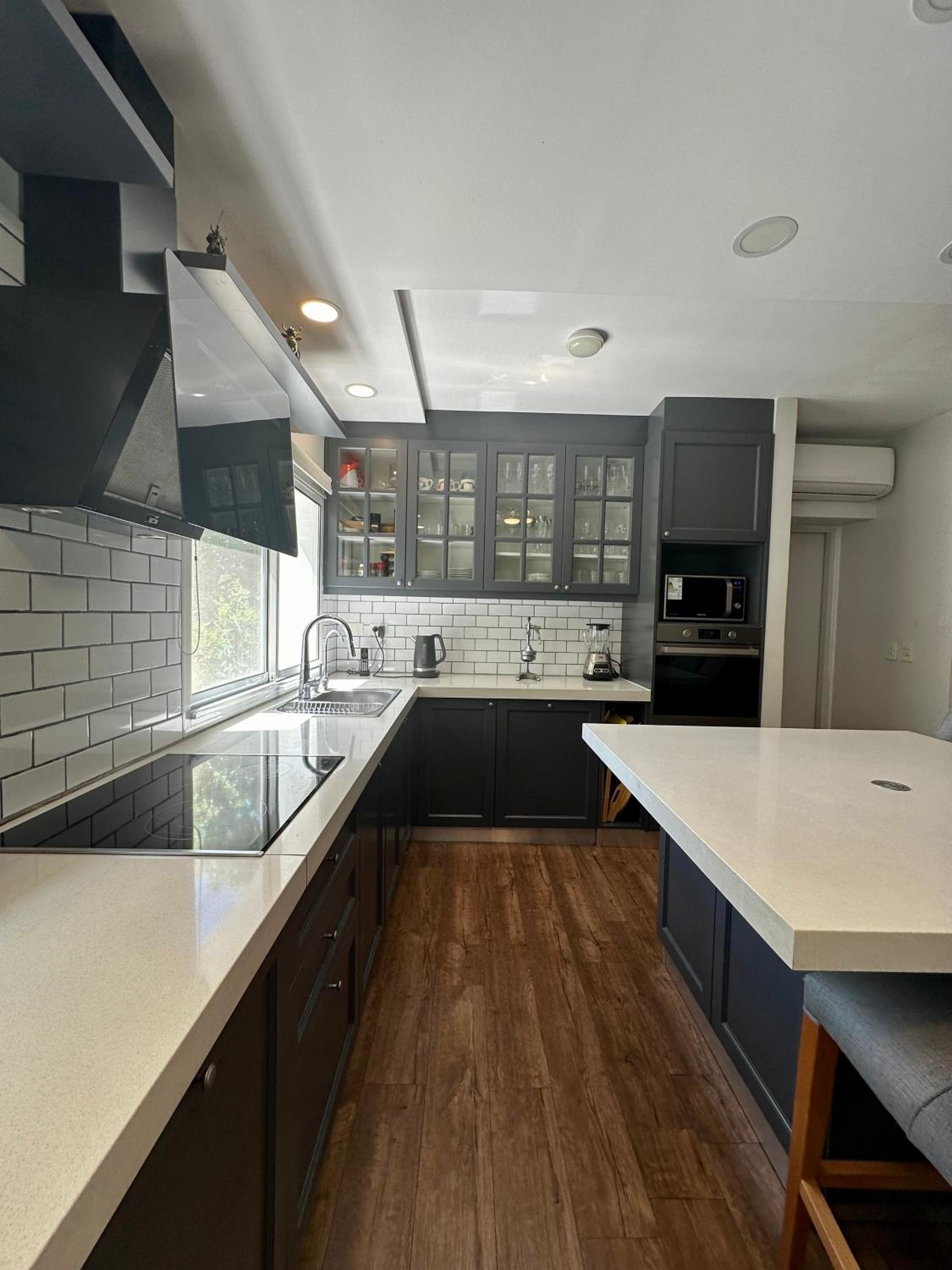 Exclusiva casa con cava privada, piscina y ascensor