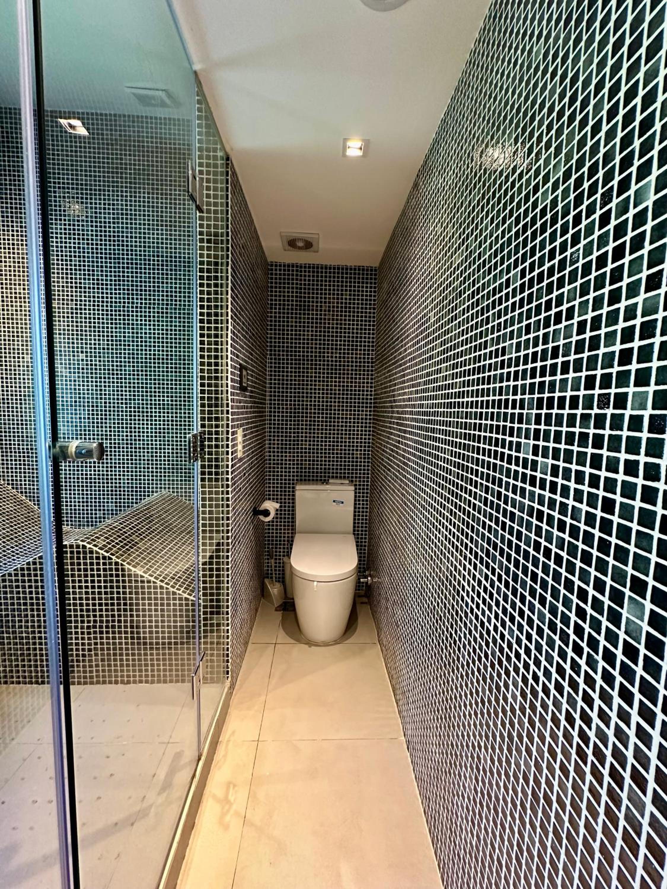 Exclusiva casa con cava privada, piscina y ascensor