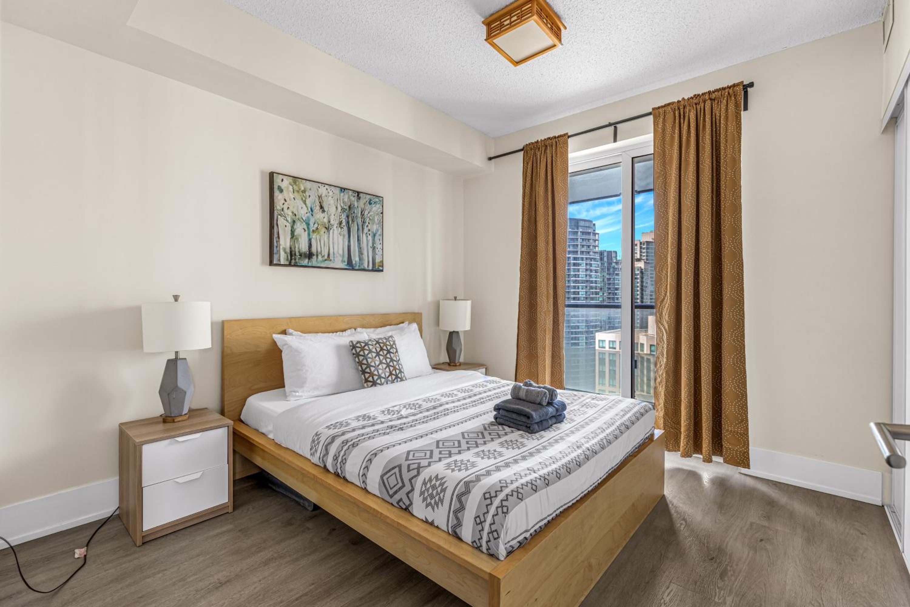 3 Bedroom beside CN Tower with parking Downtown Toronto