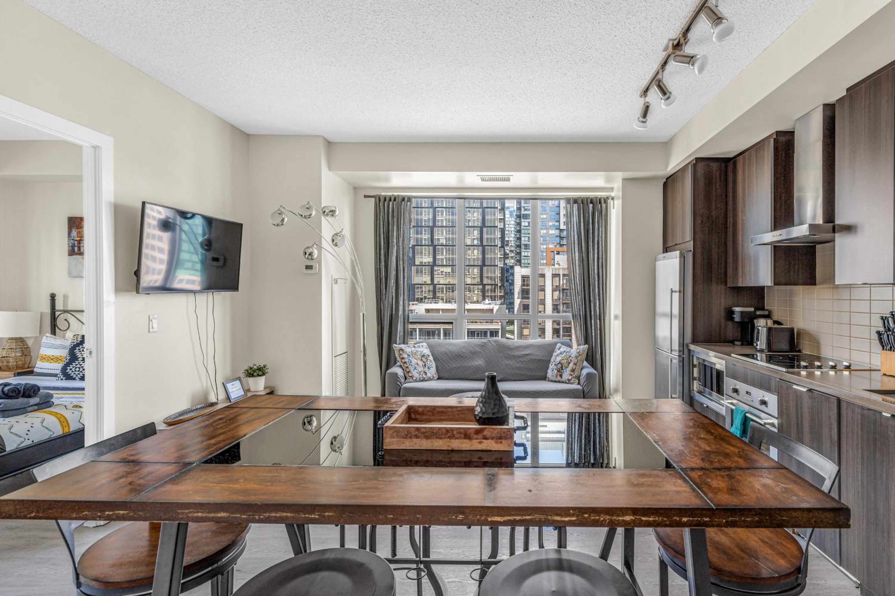 3 Bedroom beside CN Tower with parking Downtown Toronto