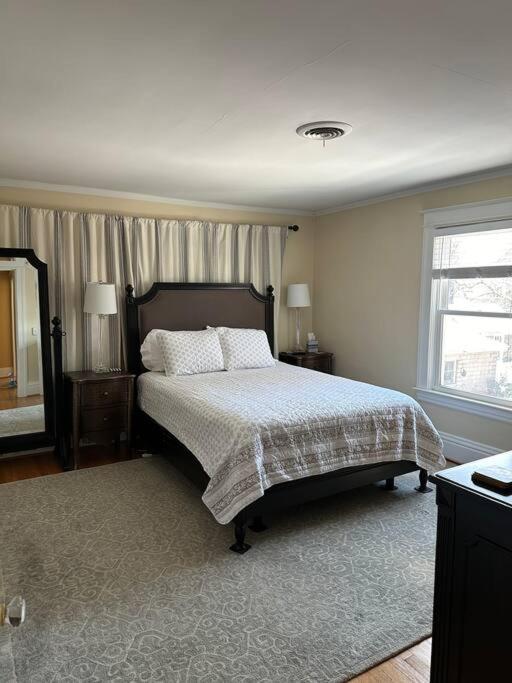 Beautiful Stay in Rochester view 4
