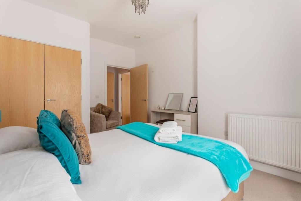 Castle Haven, Redhill view 4