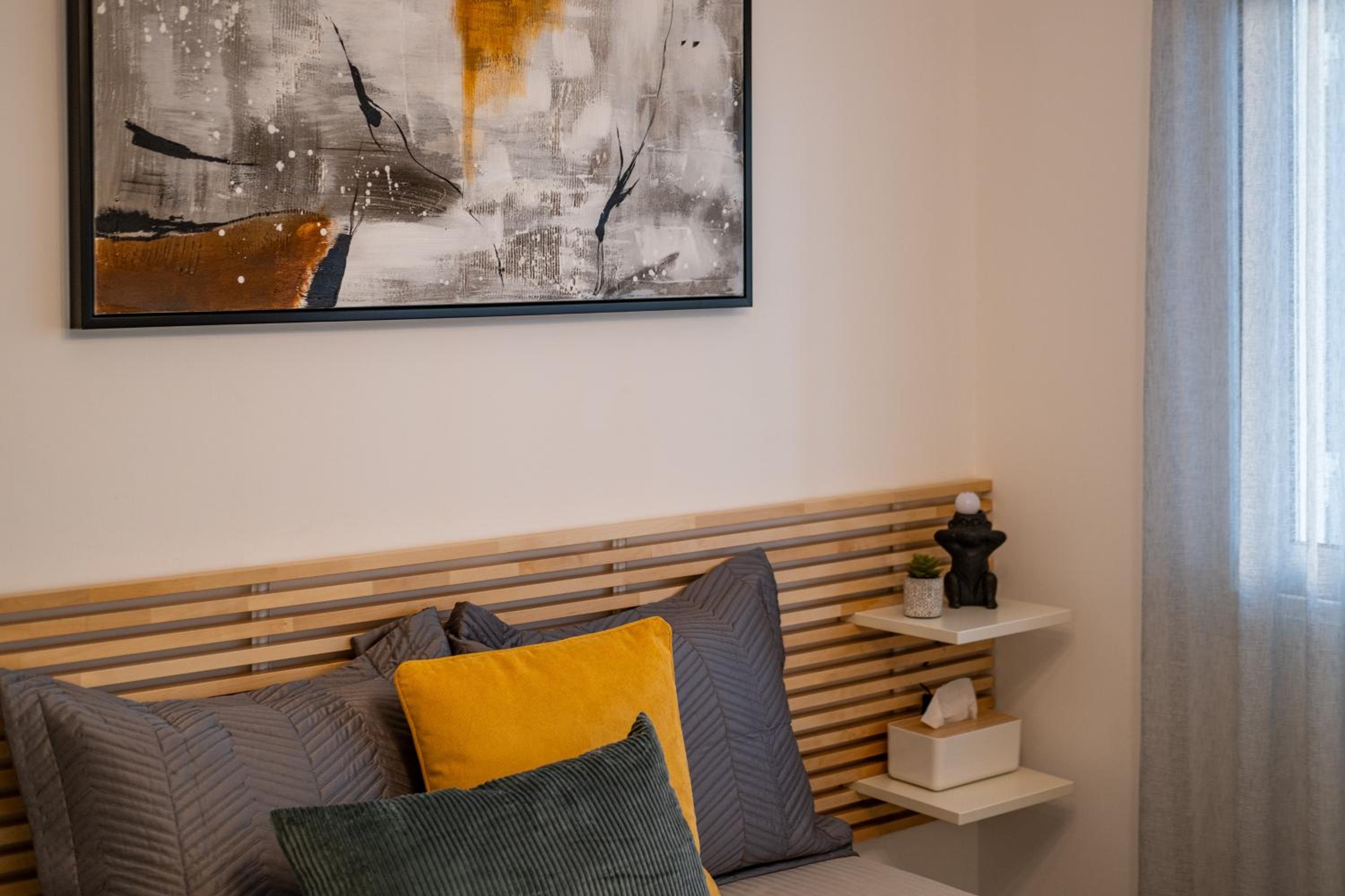 FatCow Beach Apartment