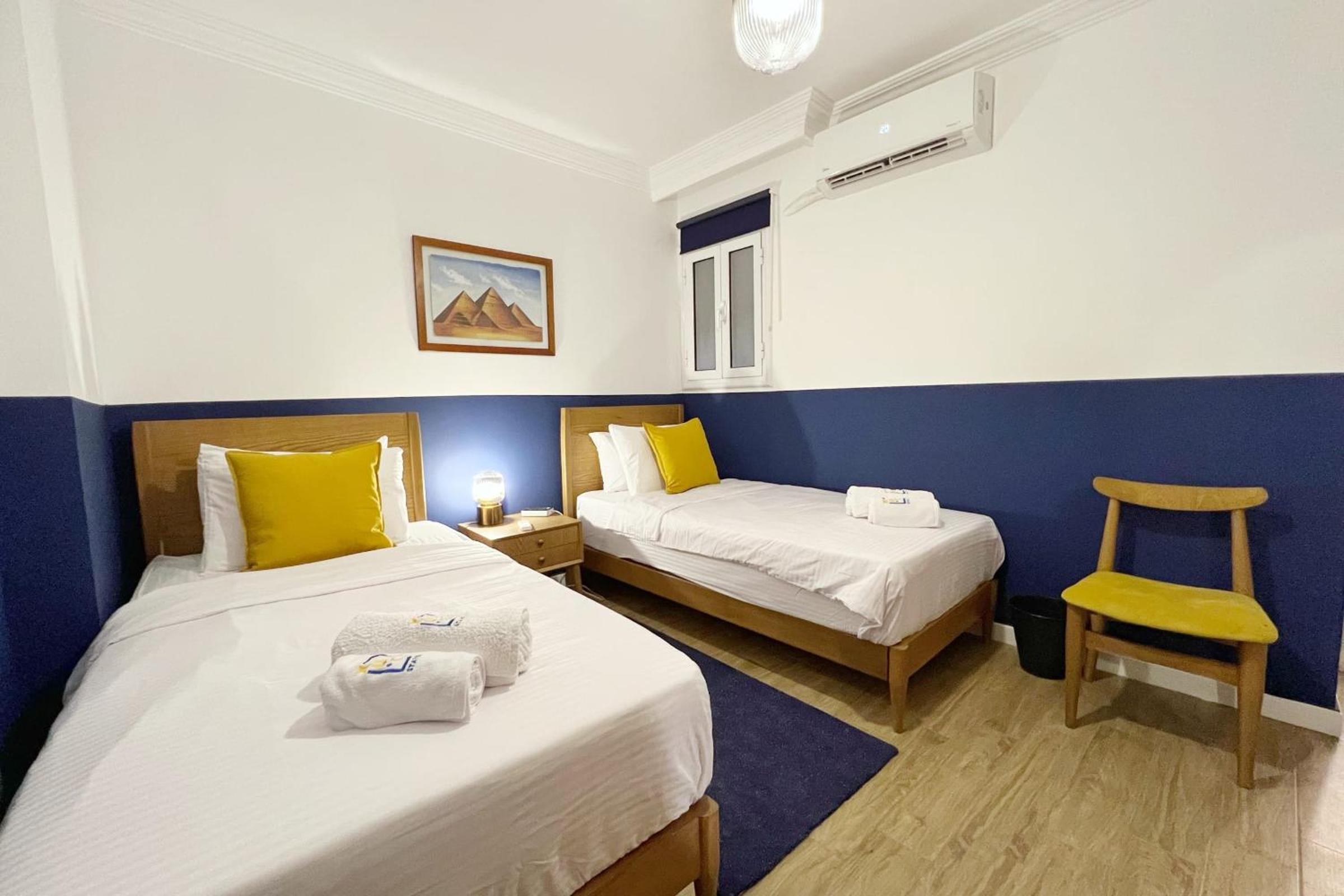 Spellbinding 2 BDR Apt At The Giza Pyramid's Doorstep