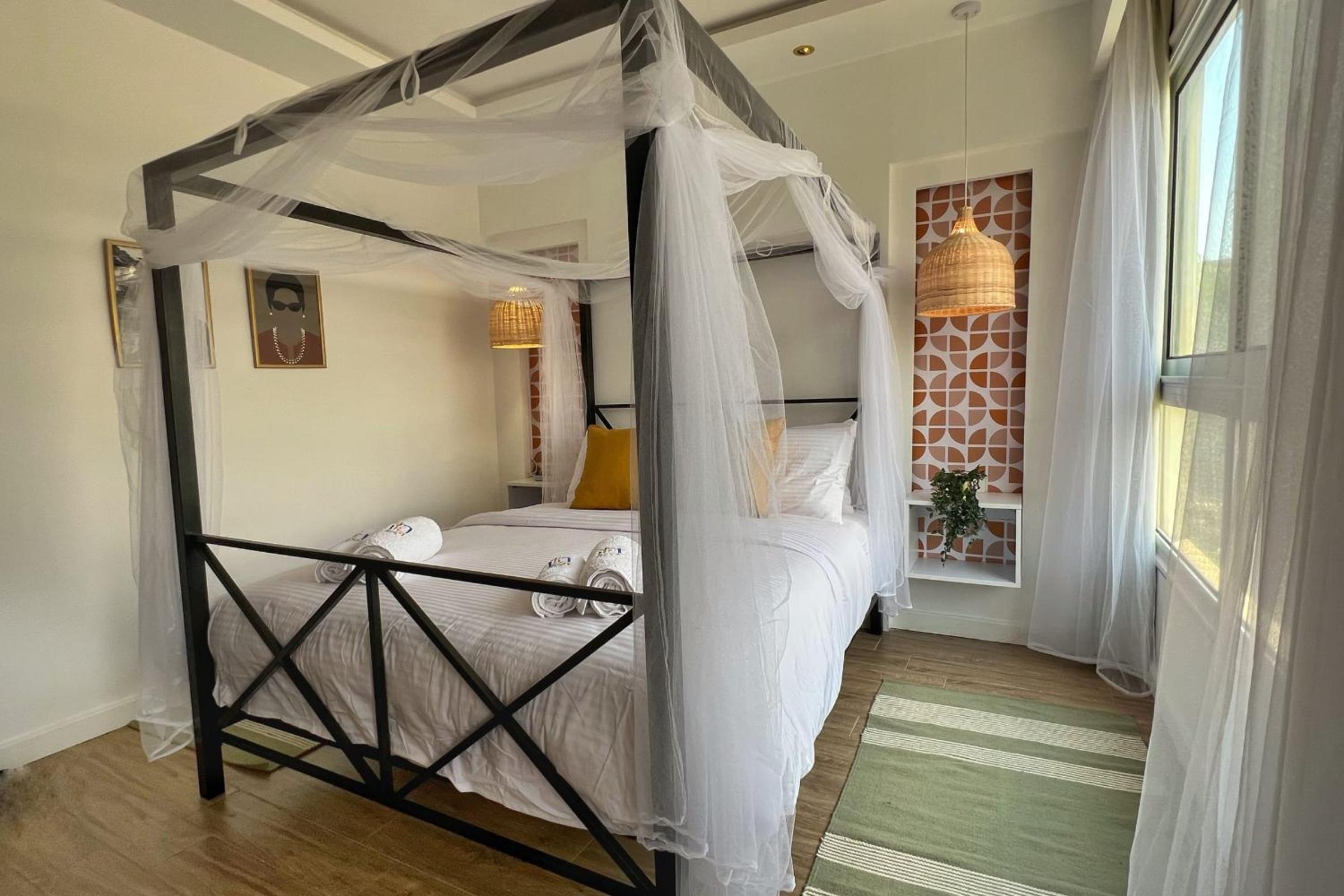 Spellbinding 2 BDR Apt At The Giza Pyramid's Doorstep