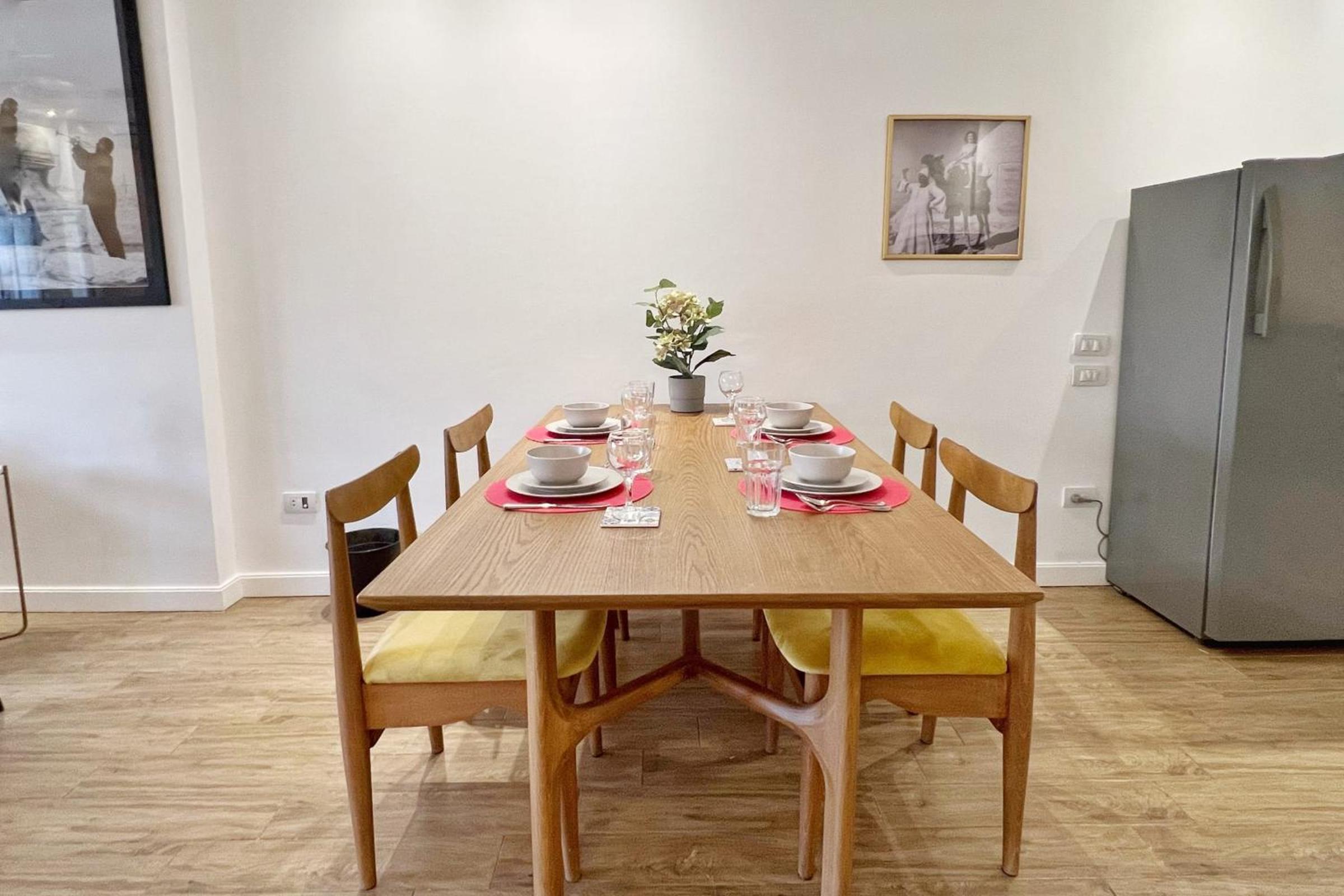 Spellbinding 2 BDR Apt At The Giza Pyramid's Doorstep