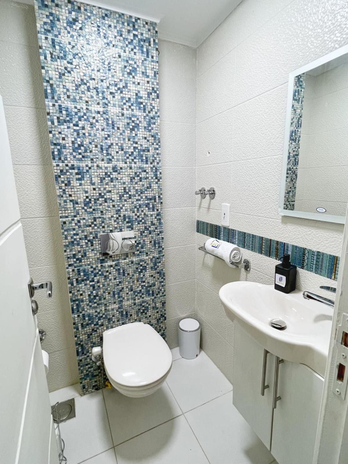 Spellbinding 2 BDR Apt At The Giza Pyramid's Doorstep