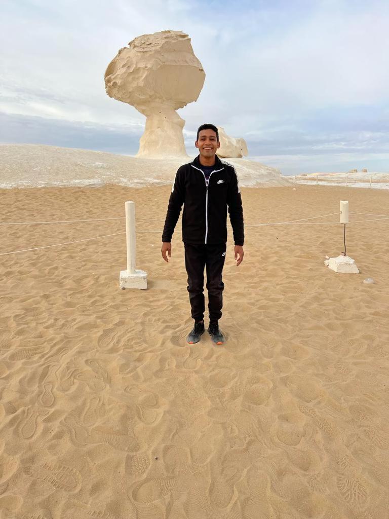 Egypt white and black desert with Camping
