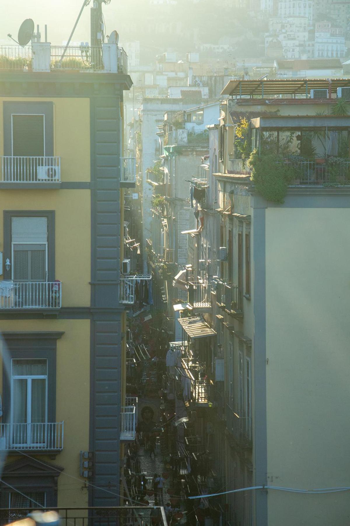 WANDERLUST SPACCANAPOLI Points Of View