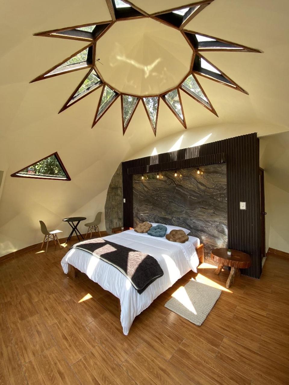 GLAMPING MINDO SUYANA