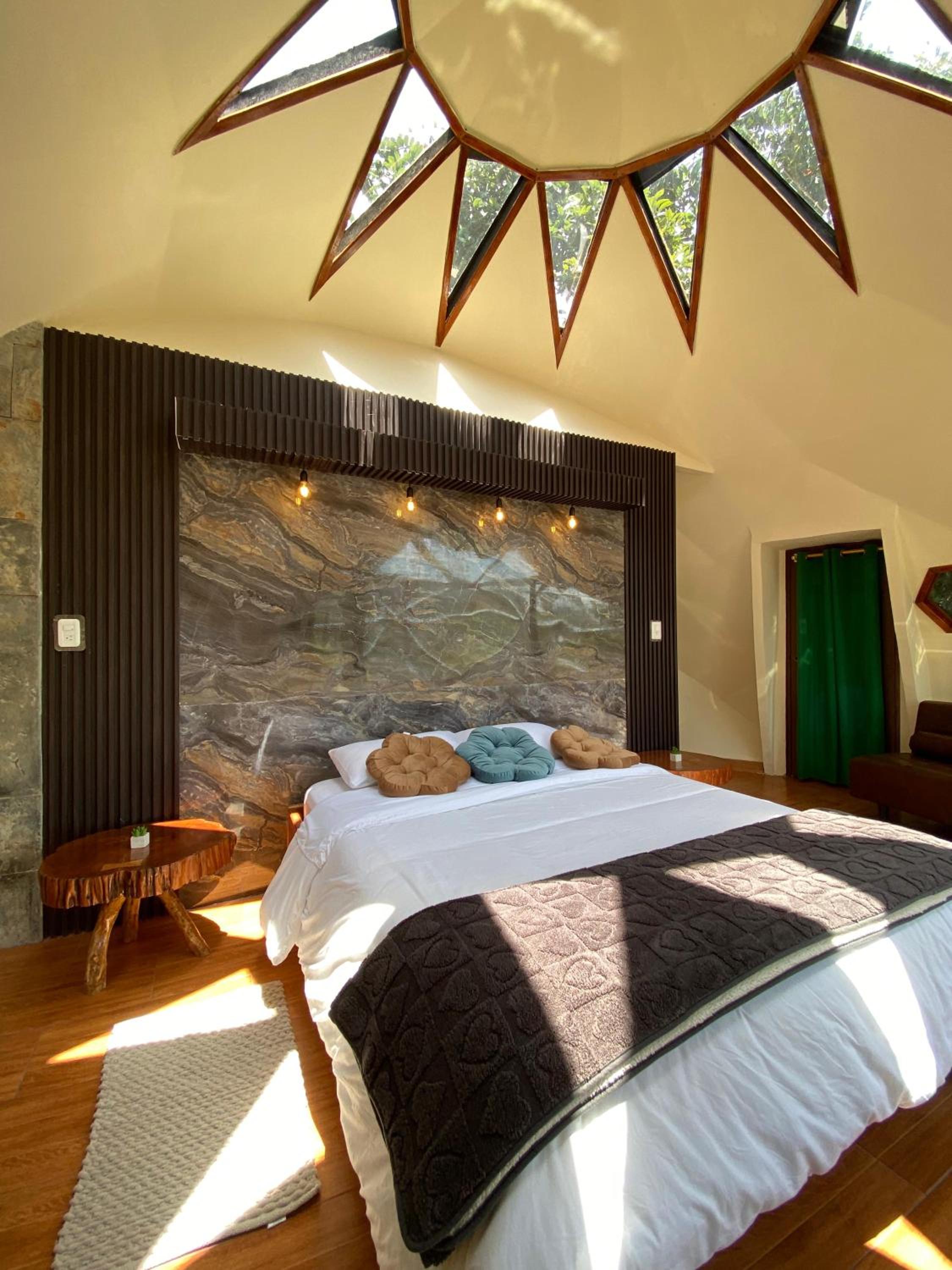 GLAMPING MINDO SUYANA
