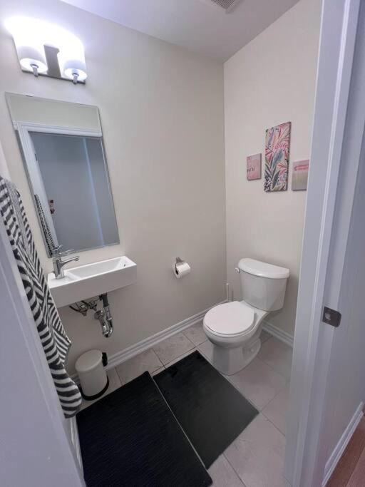 Brand New Luxurious 4B Townhouse